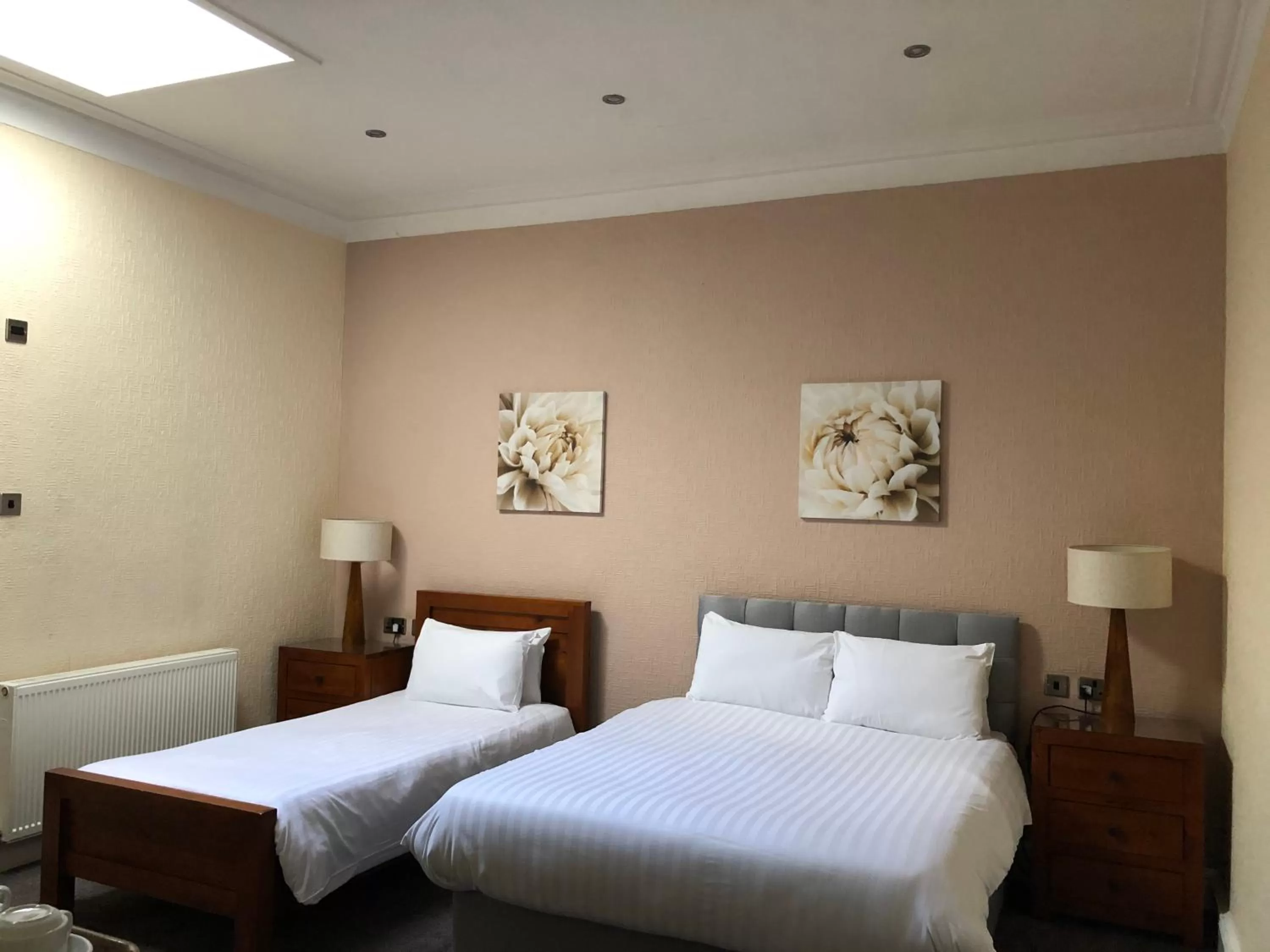 Bed in The Douglas Hotel