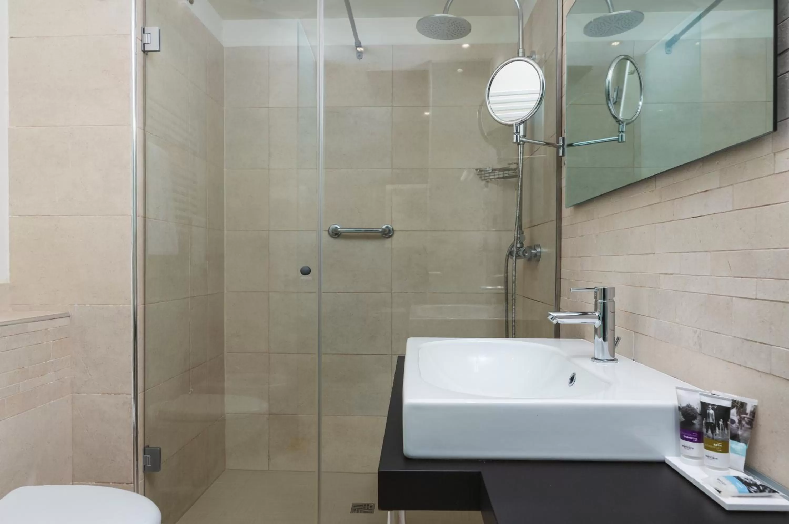 Bathroom in Hotel Mercure Siracusa