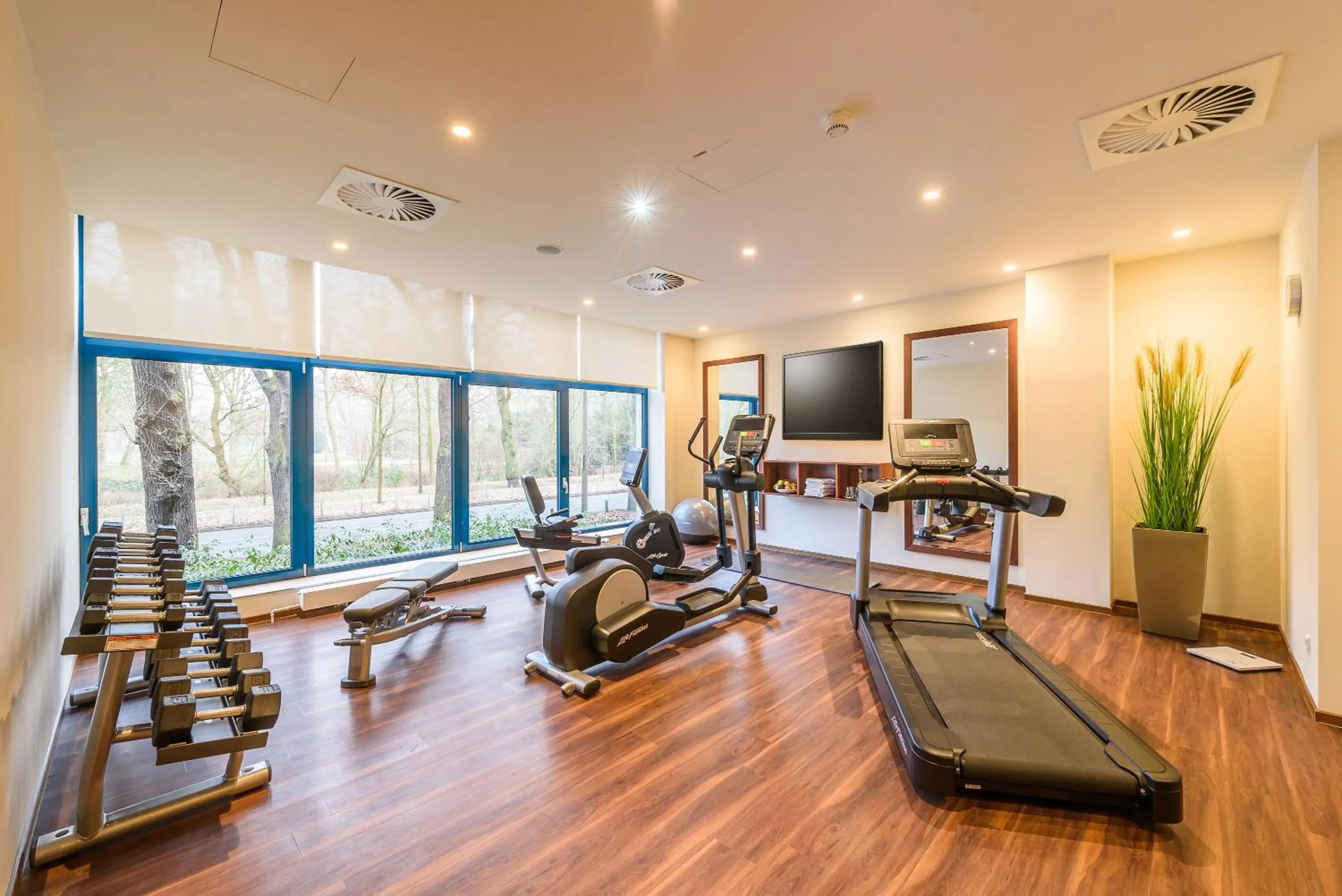 Fitness centre/facilities in Maritim Hotel Bremen