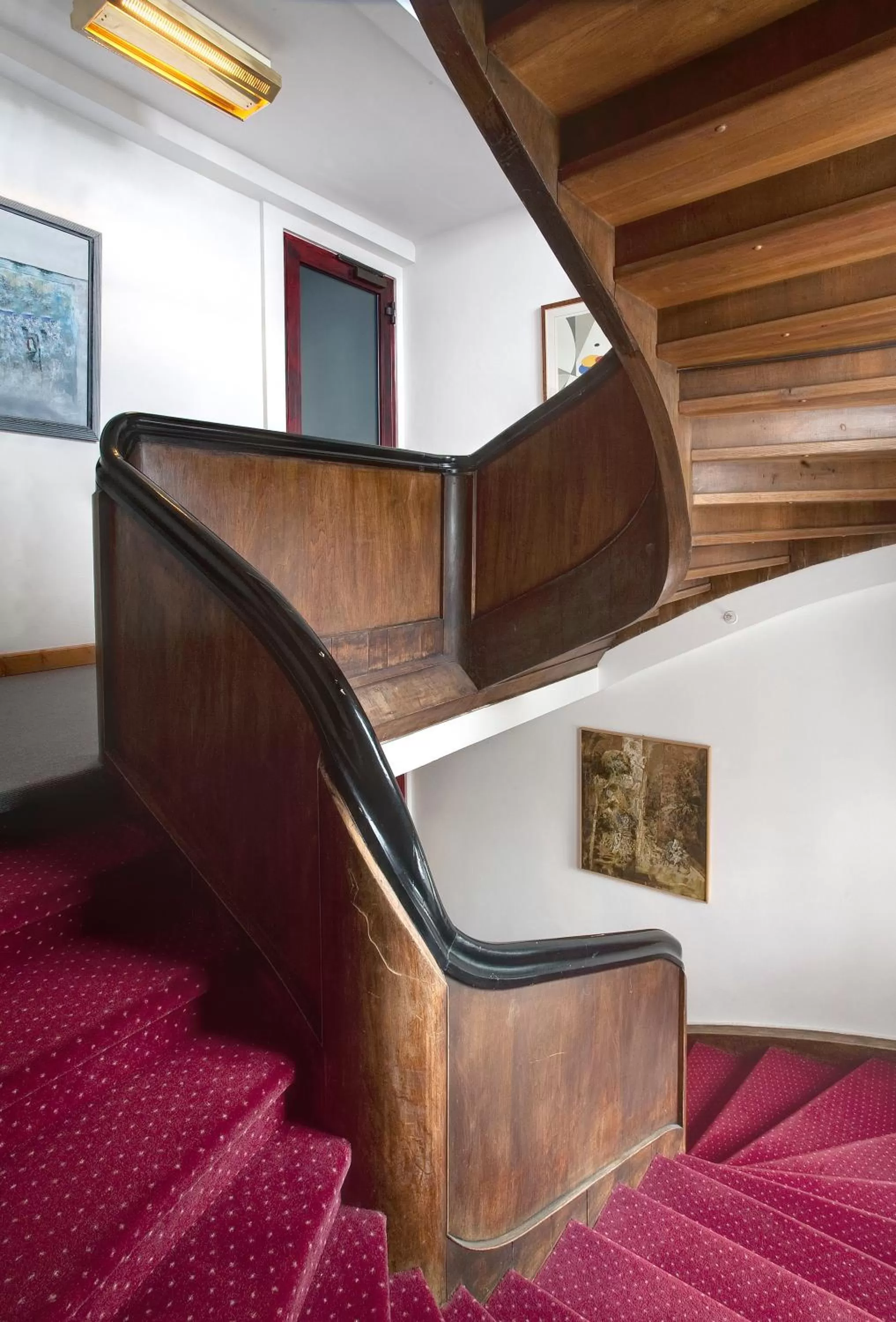 Decorative detail, Seating Area in Hotel Cortina