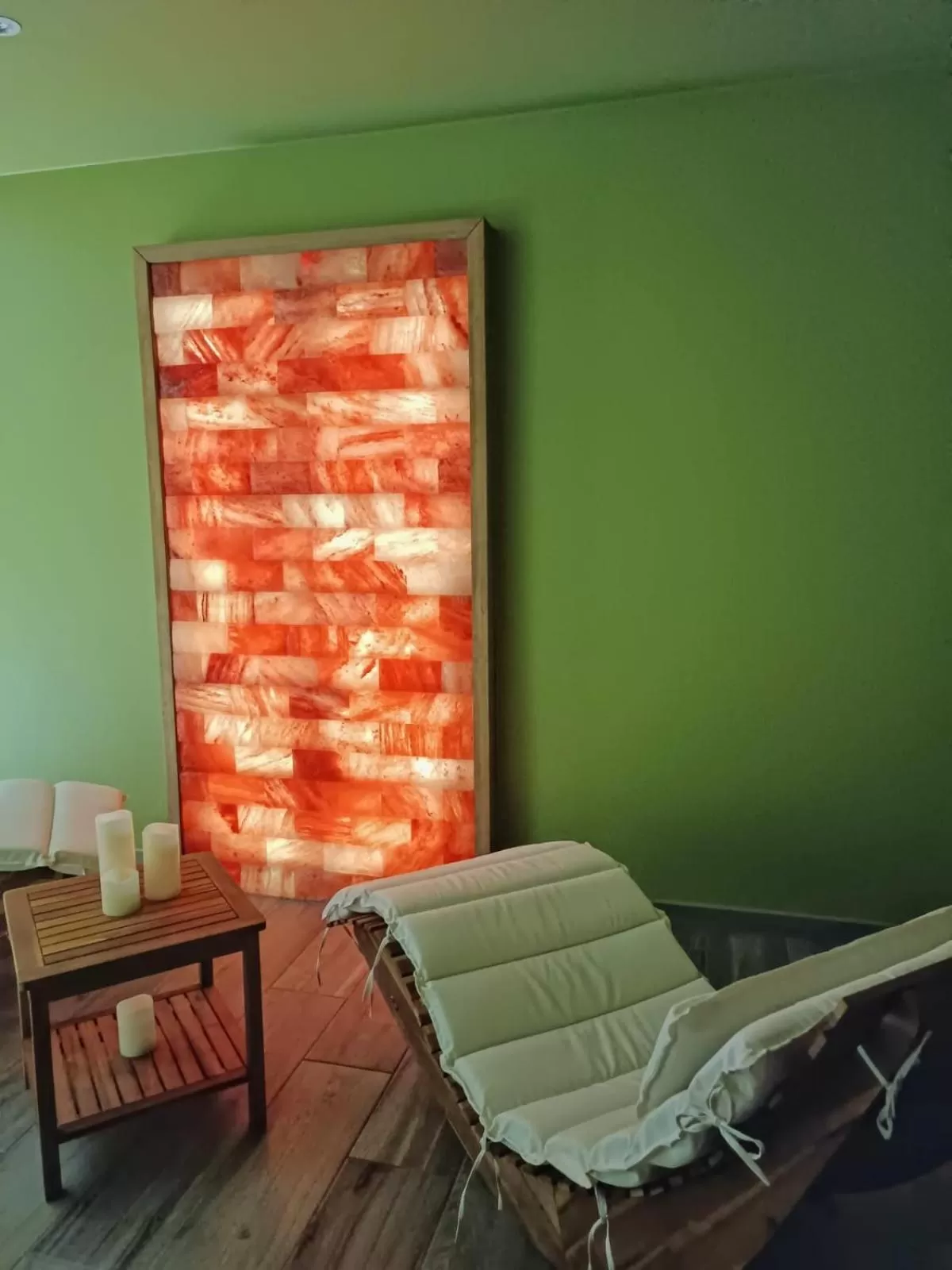 Spa and wellness centre/facilities in Hôtel Restaurant AKENA Molinges - La Brocatelle