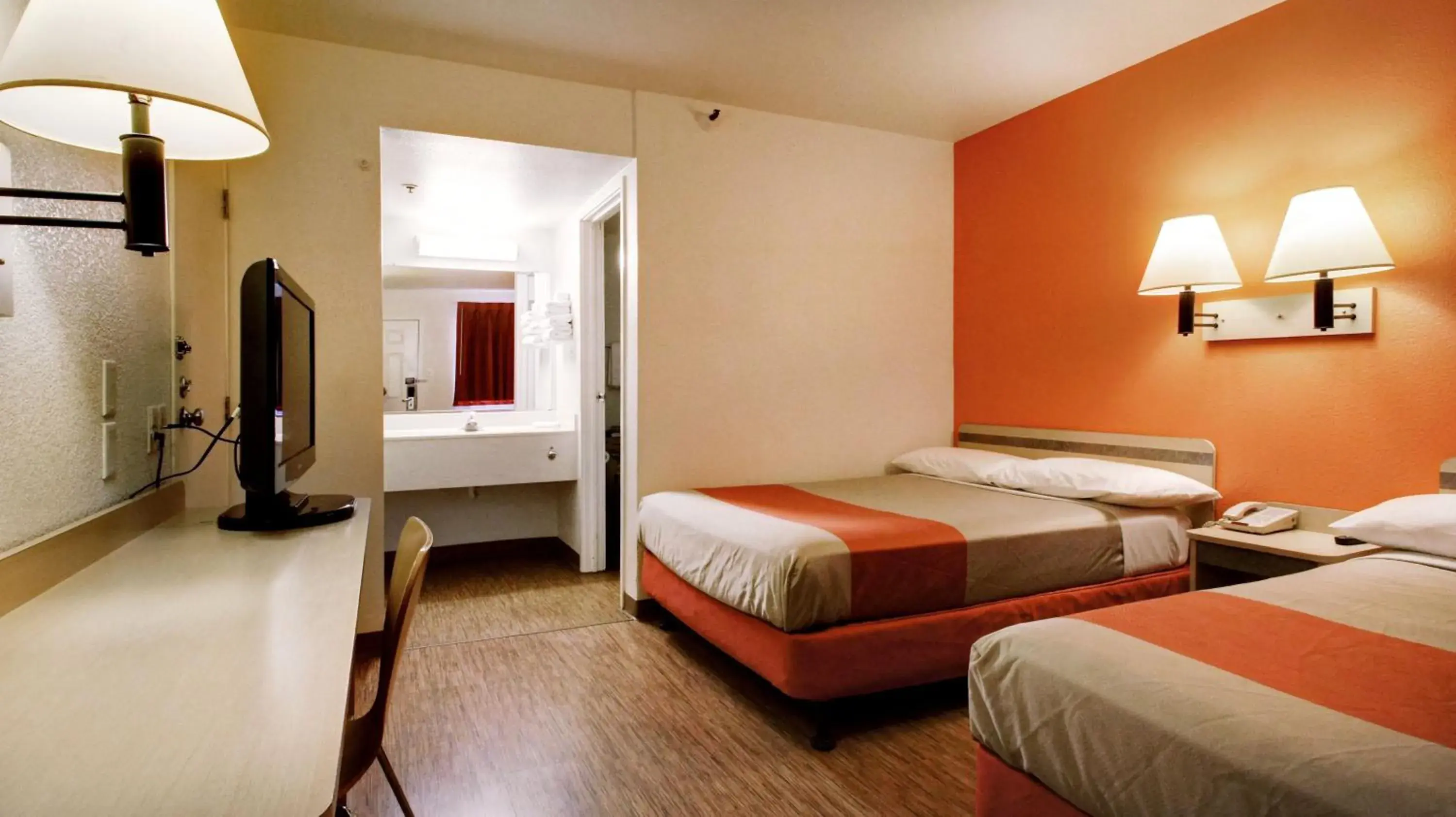 Quadruple Room with Two Queen Beds - Non Smoking in Super 8 by Wyndham Woods Cross - Salt Lake City North Quadruple Room with Two Queen Beds - Non Smoking in Super 8 by Wyndham Woods Cross - Salt Lake City North