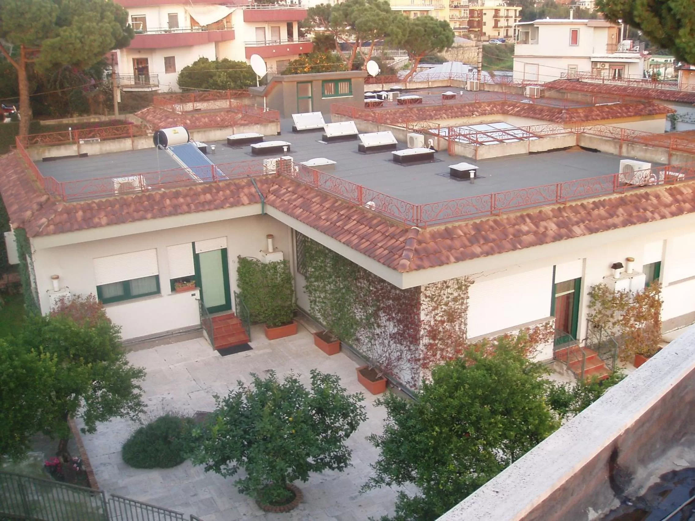Facade/entrance in Miramare Residence