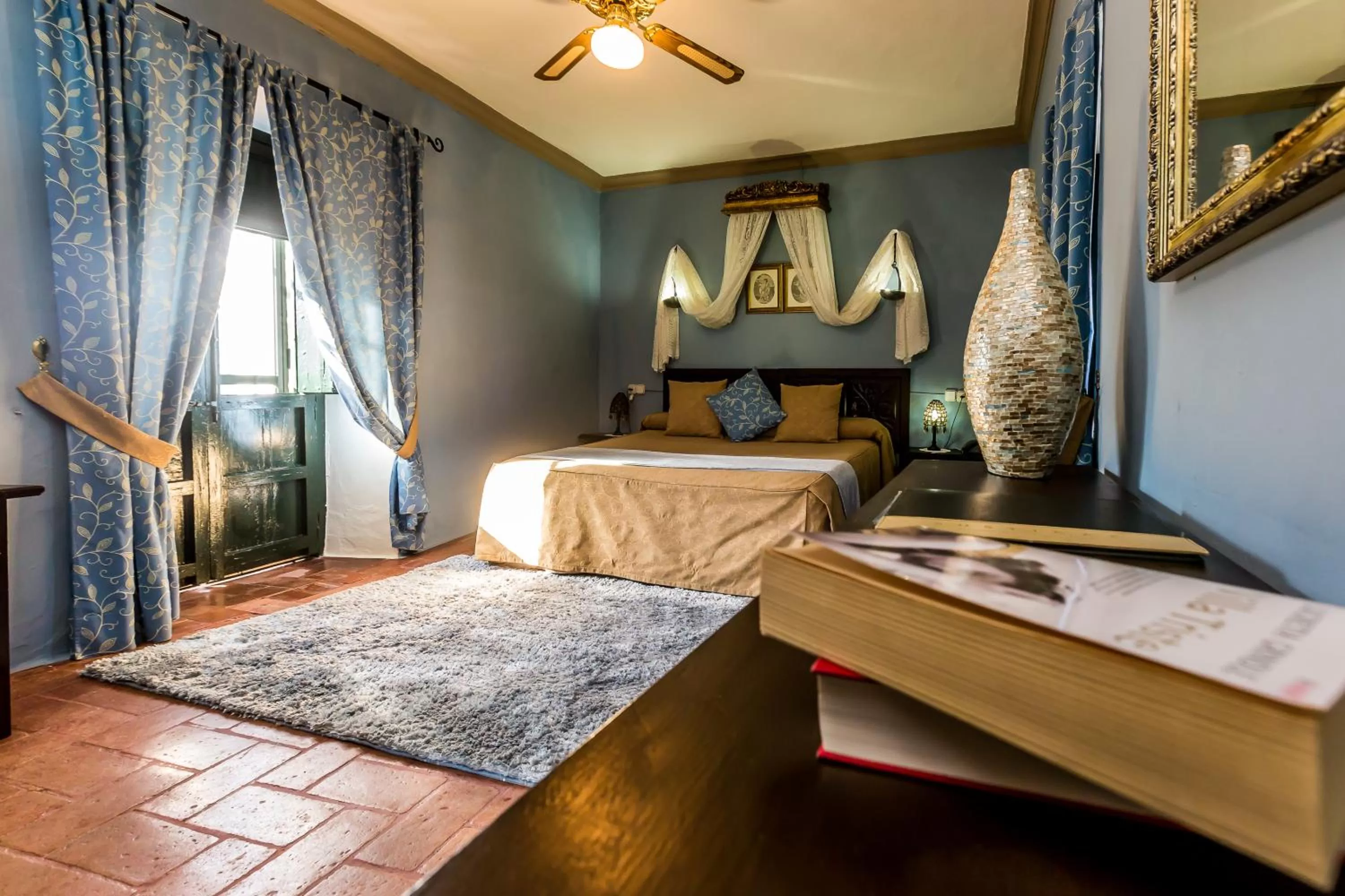 Bed in Hacienda El Santiscal