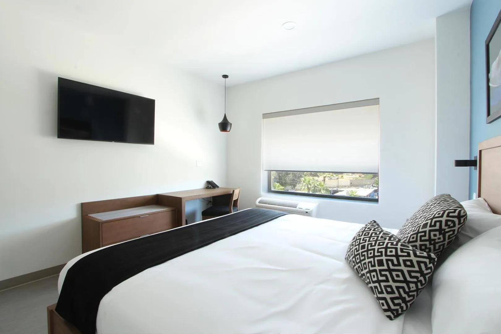 Bed in Hotel Kumiai Inn