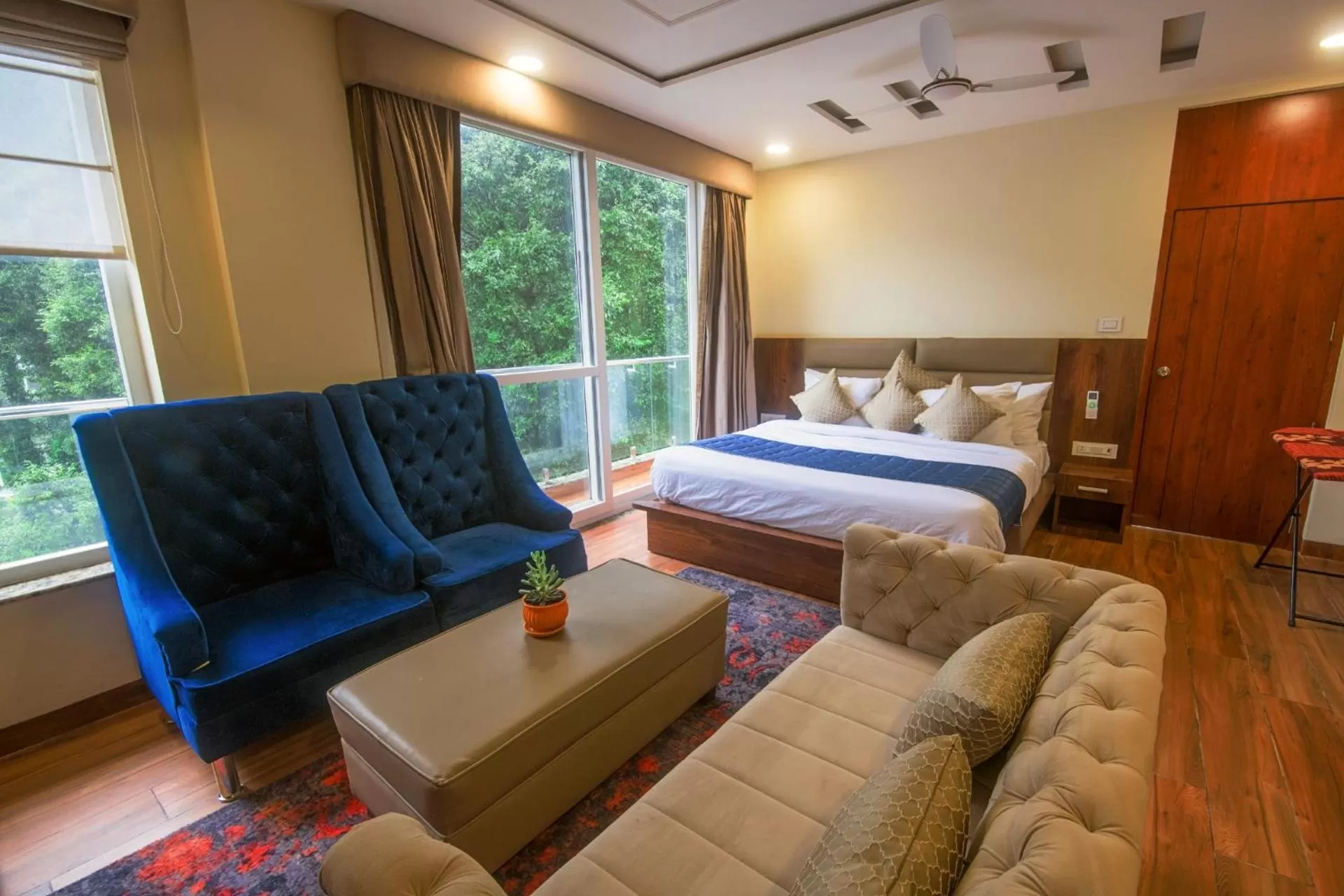 Seating area in Shivaay Morex- A Vegetarian Hotel