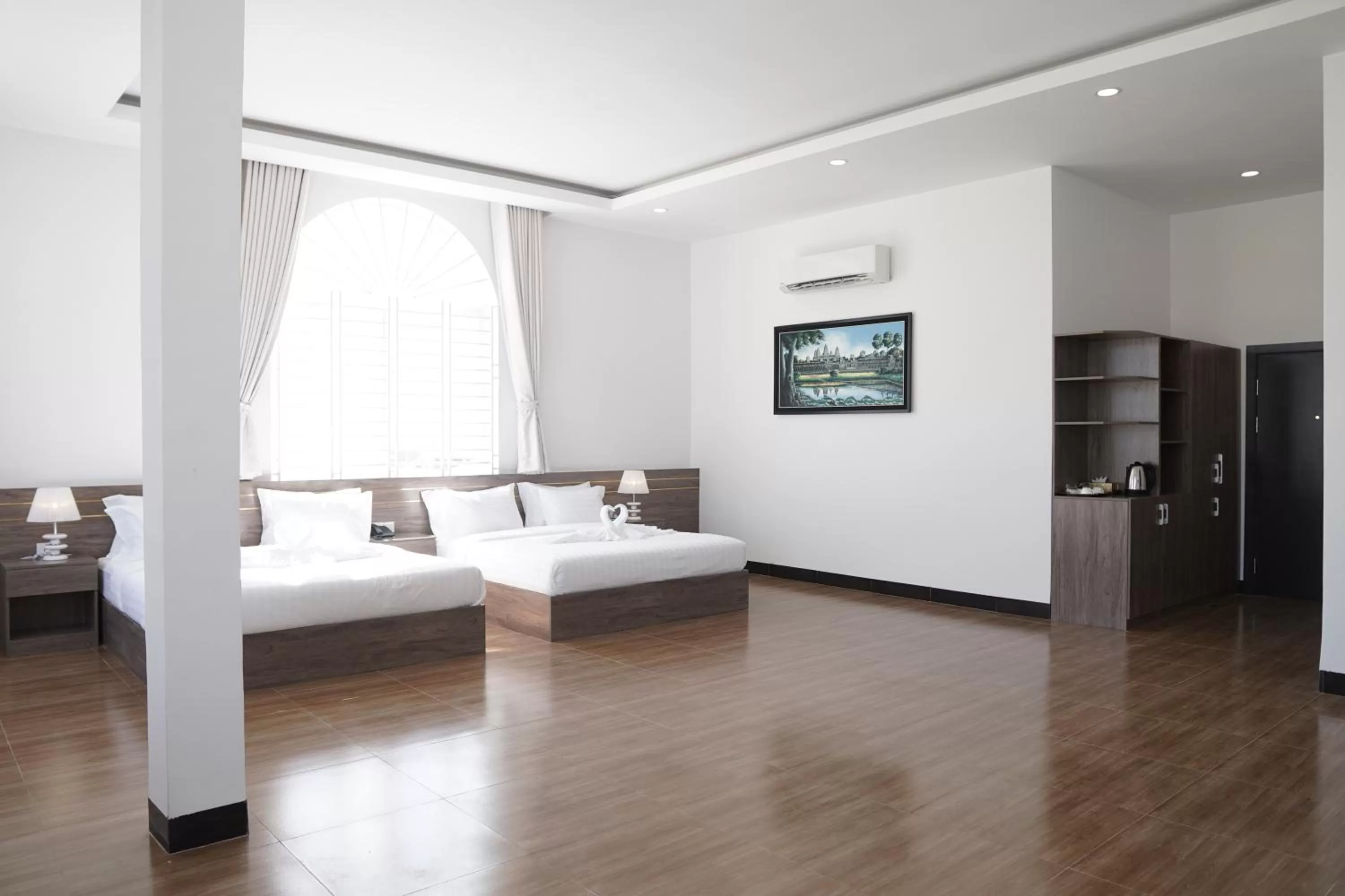 Photo of the whole room, Bed in Apple Hotel Three - Phnom Penh