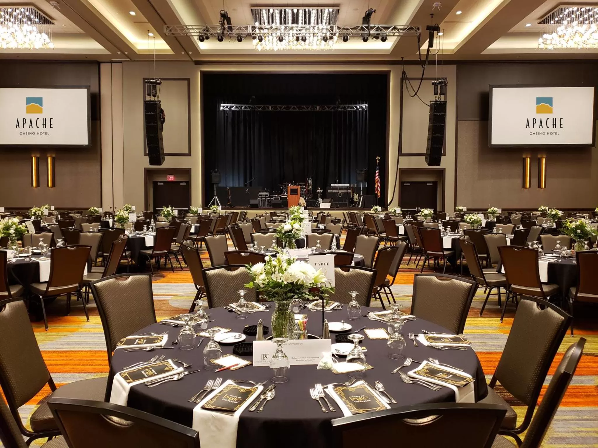 Banquet/Function facilities in Apache Casino Hotel