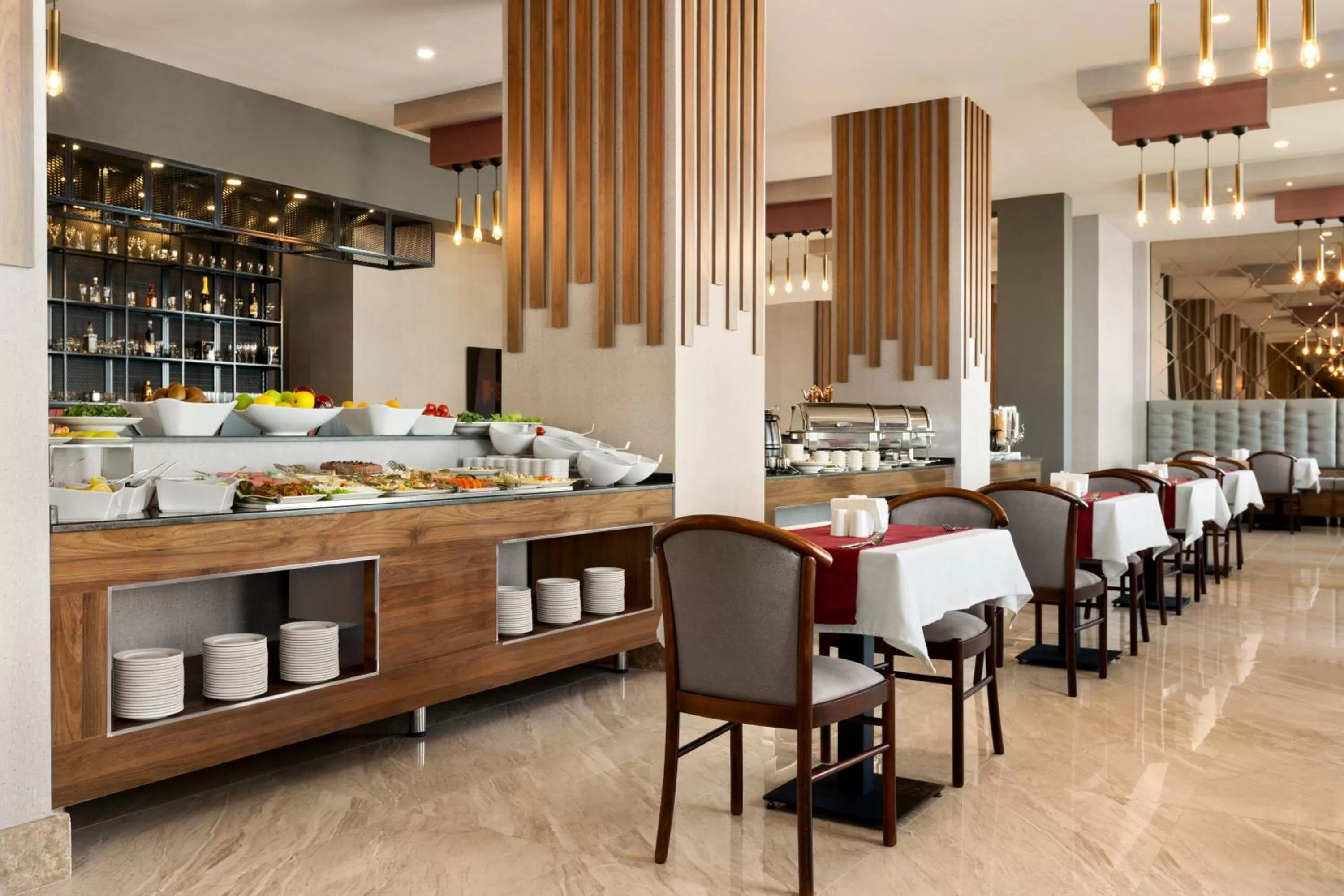 Restaurant/places to eat in Ramada by Wyndham Van