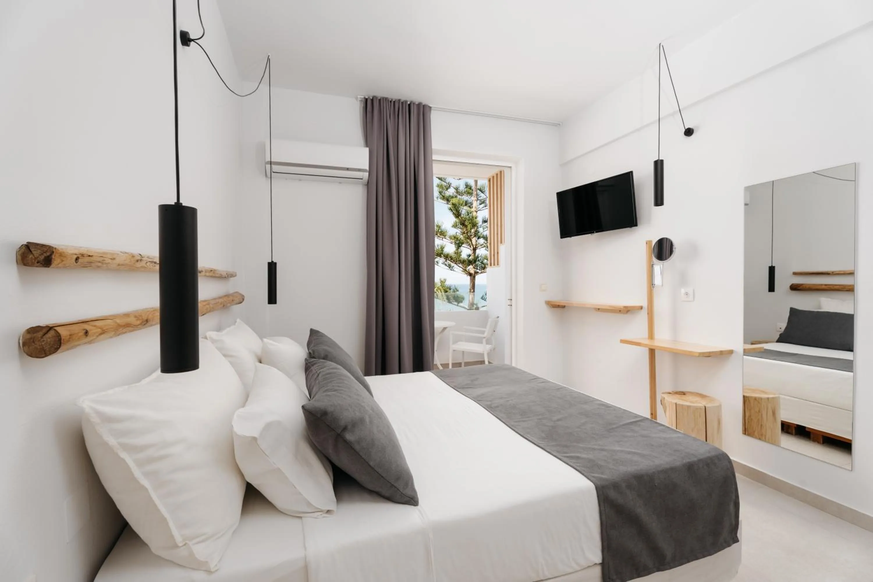 Bed in Petradi Beach Lounge Hotel