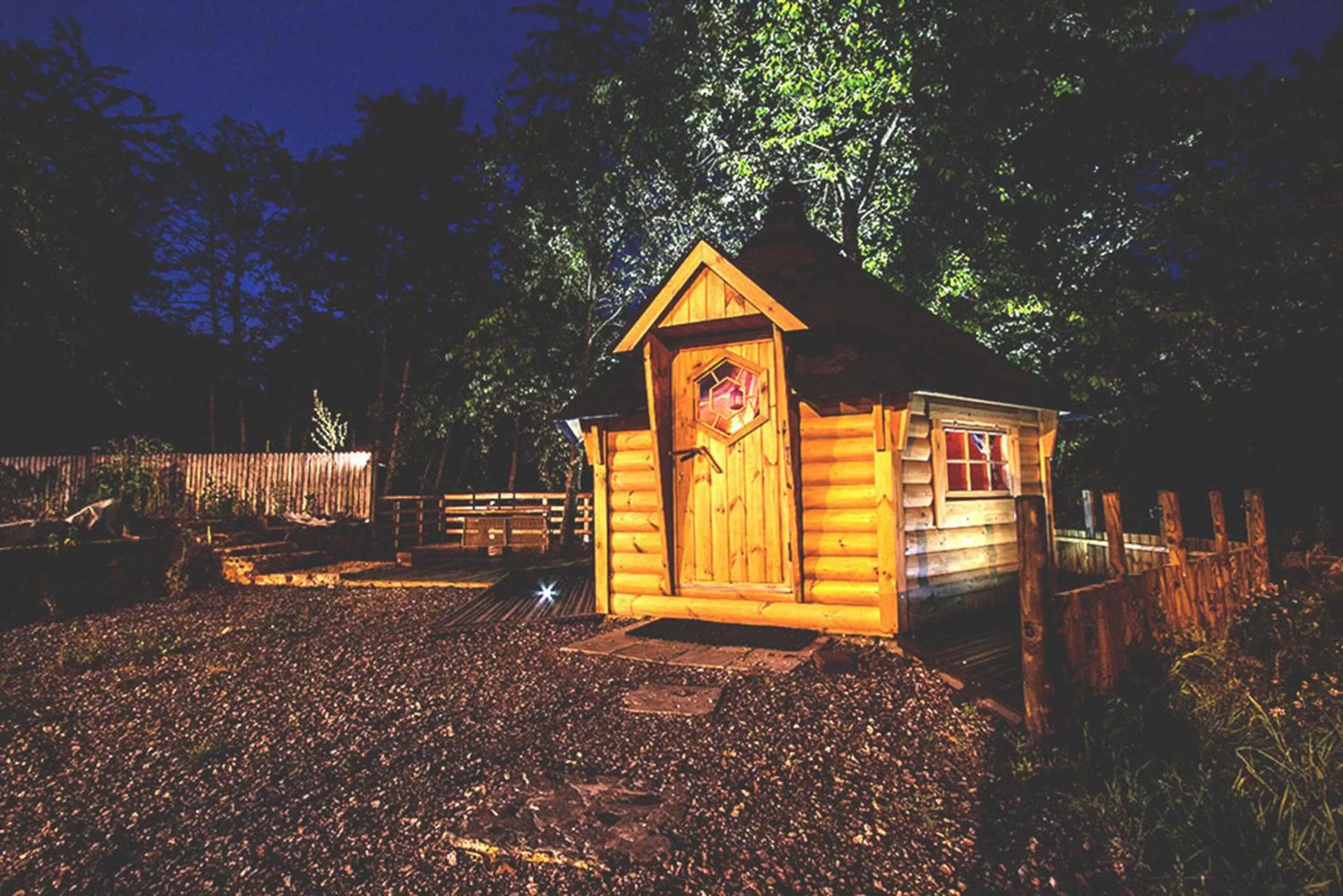 Restaurant/places to eat in Aux Logis de la Solre