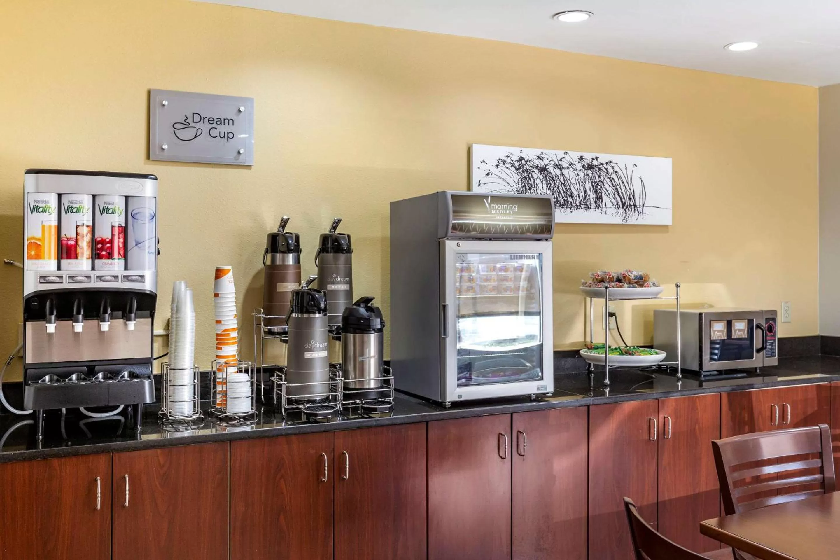 Restaurant/places to eat in Sleep Inn Henderson I-85