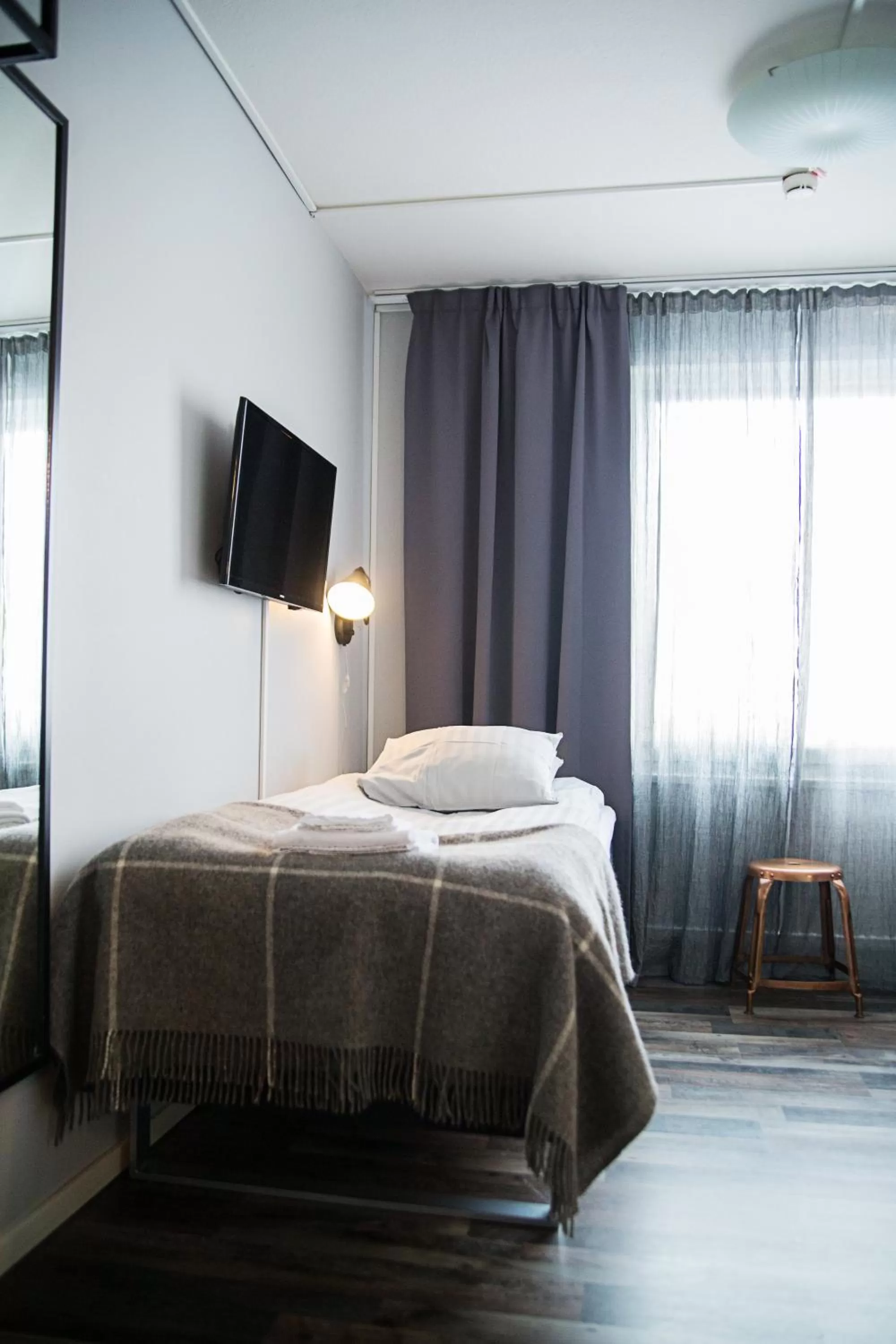 Property building in SPiS Hotel & Hostel