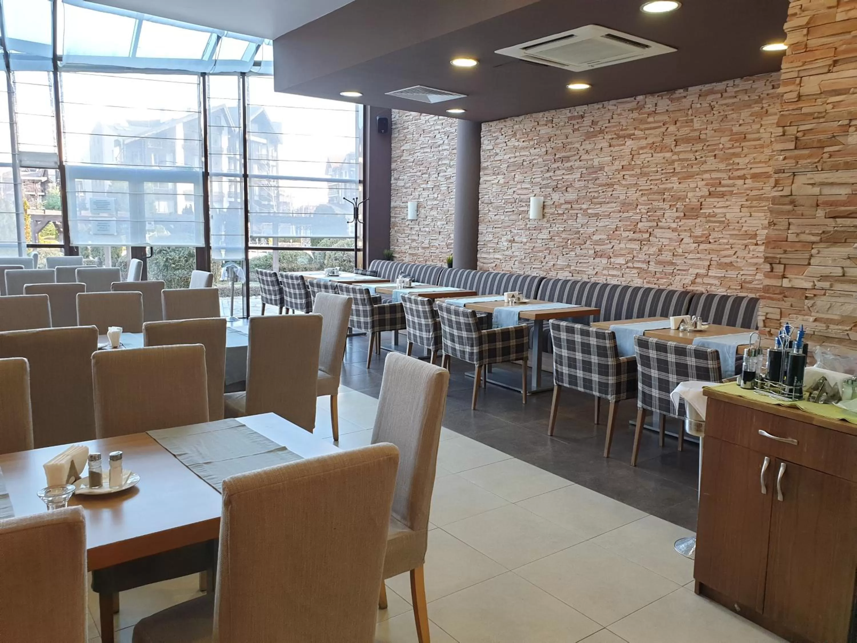 Continental breakfast in Private Studio in Aspen Golf and Ski Resort