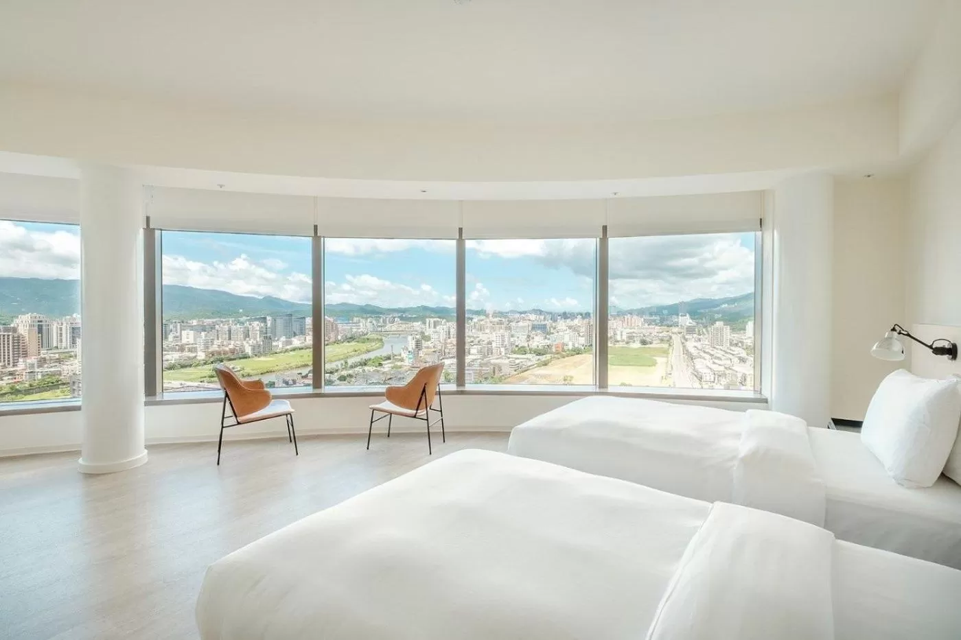 Bed in amba Taipei Songshan