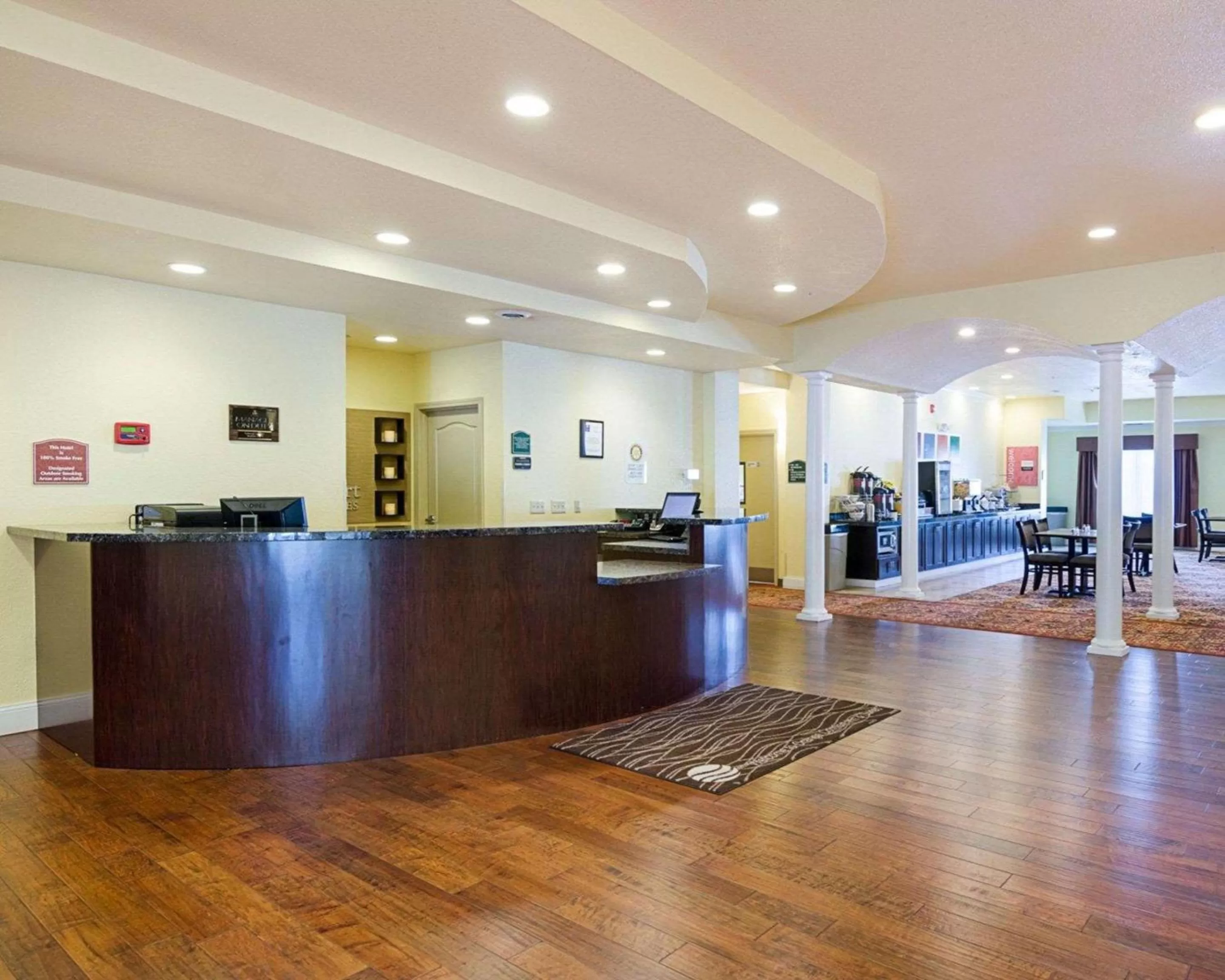 Lobby or reception in Comfort Inn & Suites Orange - Montpelier
