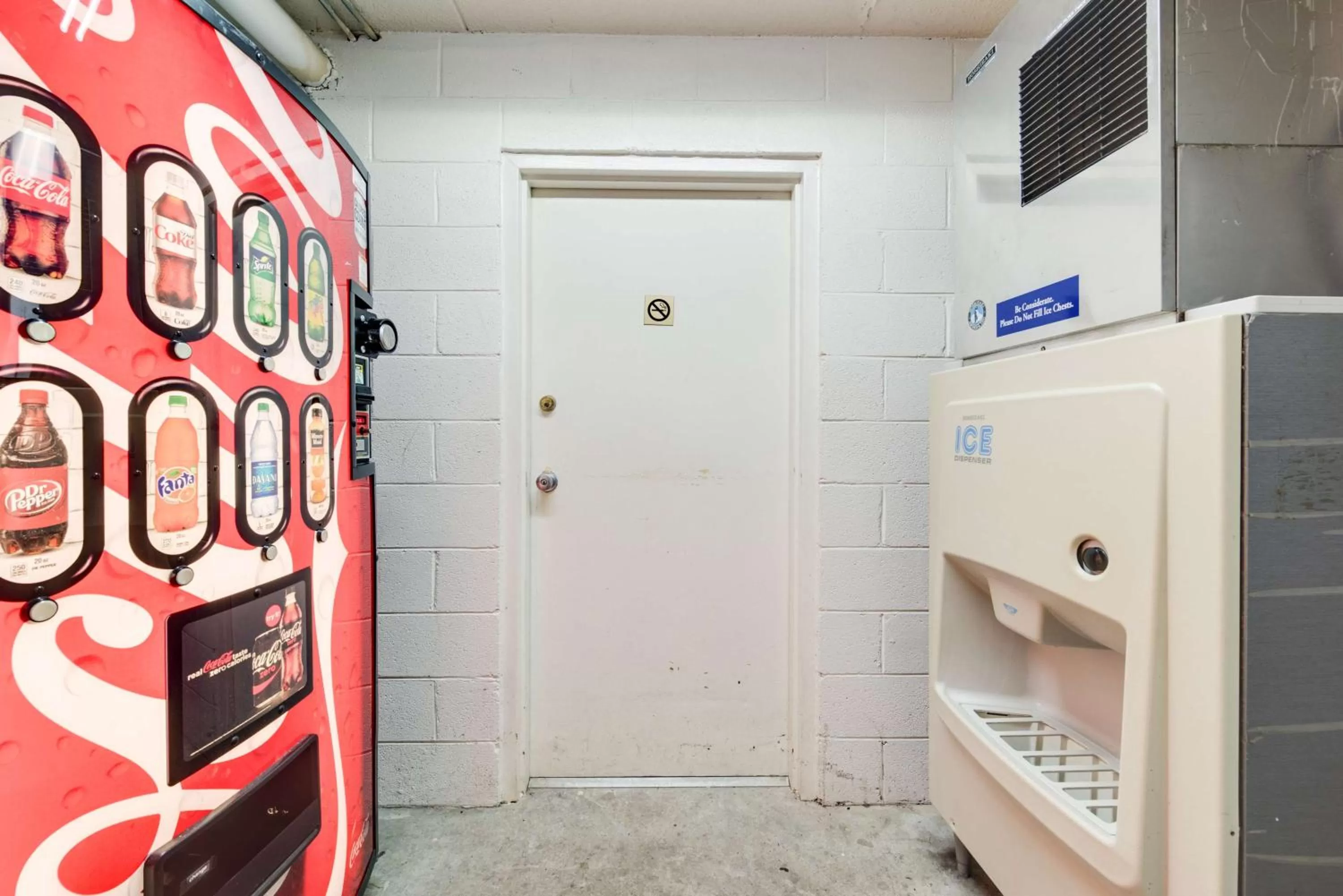 On site in Motel 6-Kingston, TN