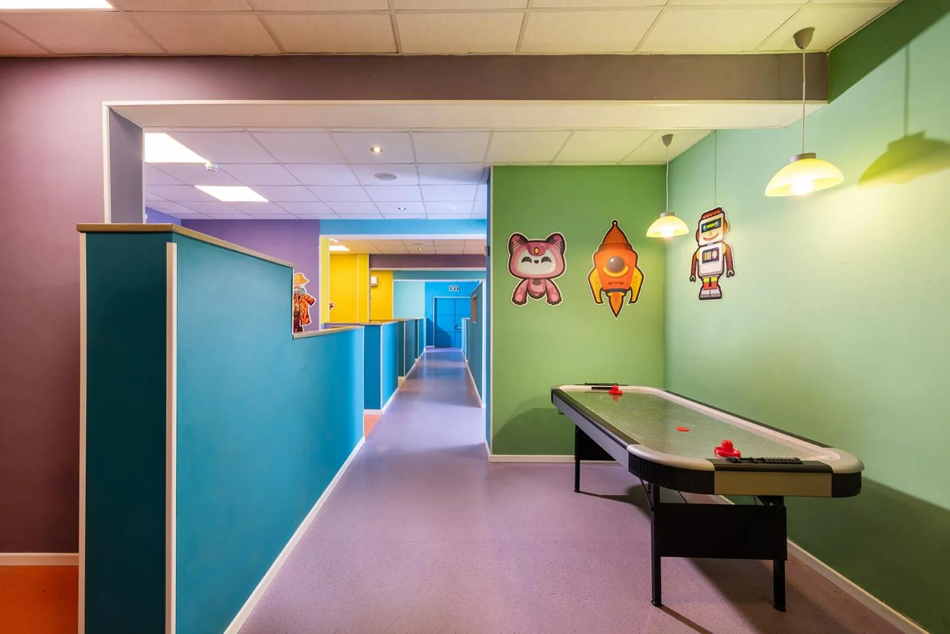 Game Room in C Hotel Neve Ilan