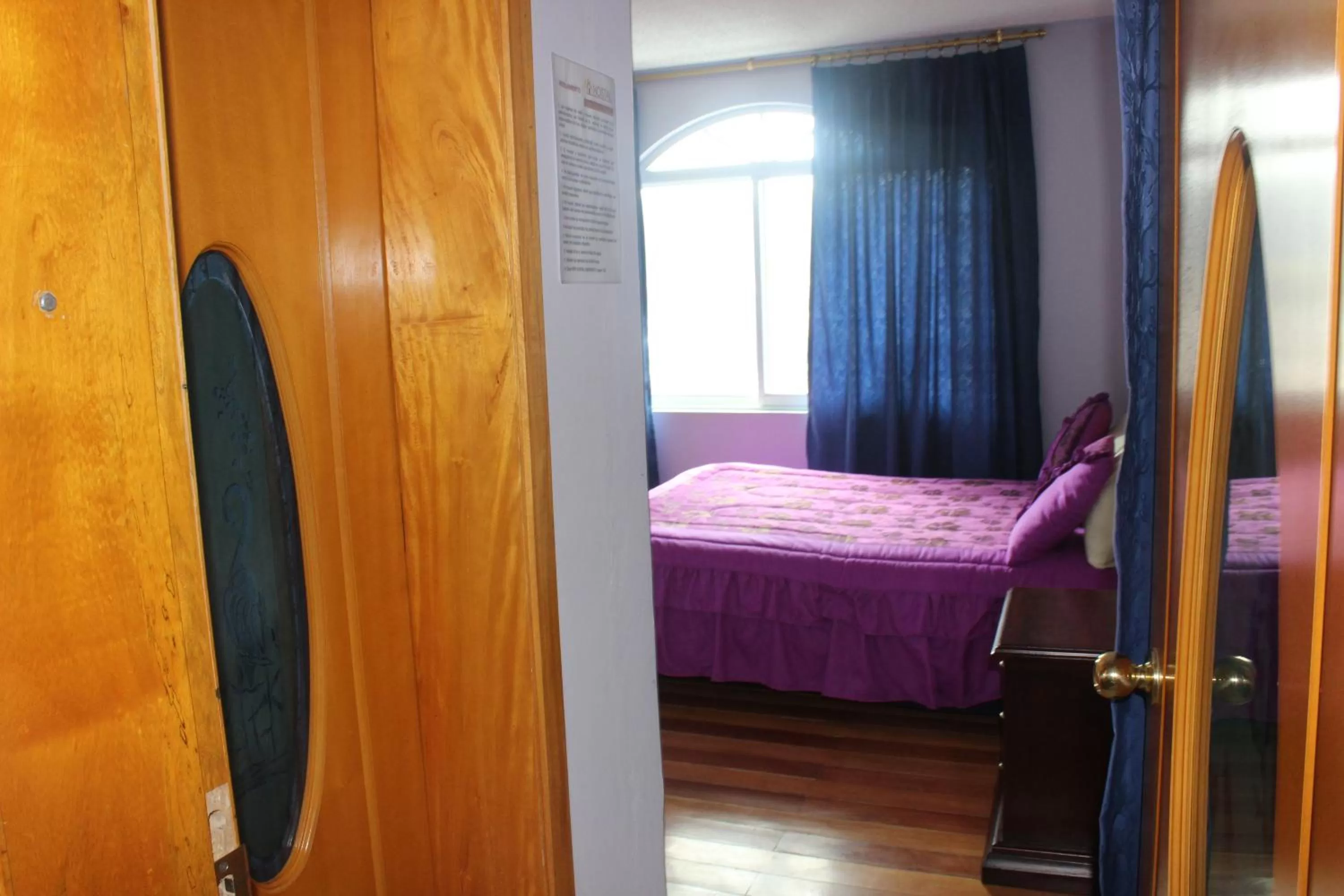 Bathroom, Bed in Hostal Mirador de Otavalo