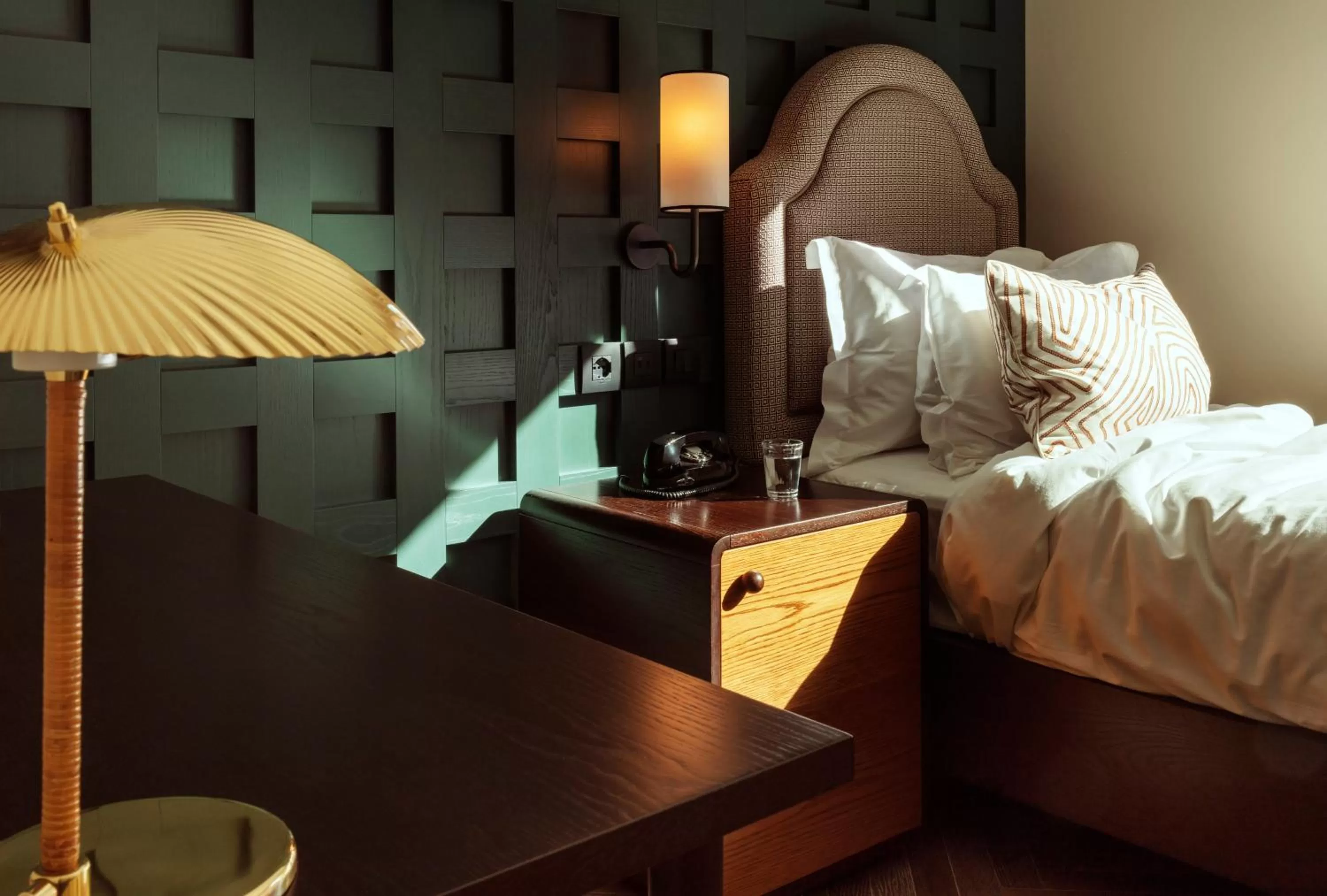 Bedroom, Bed in The Hoxton, Rome