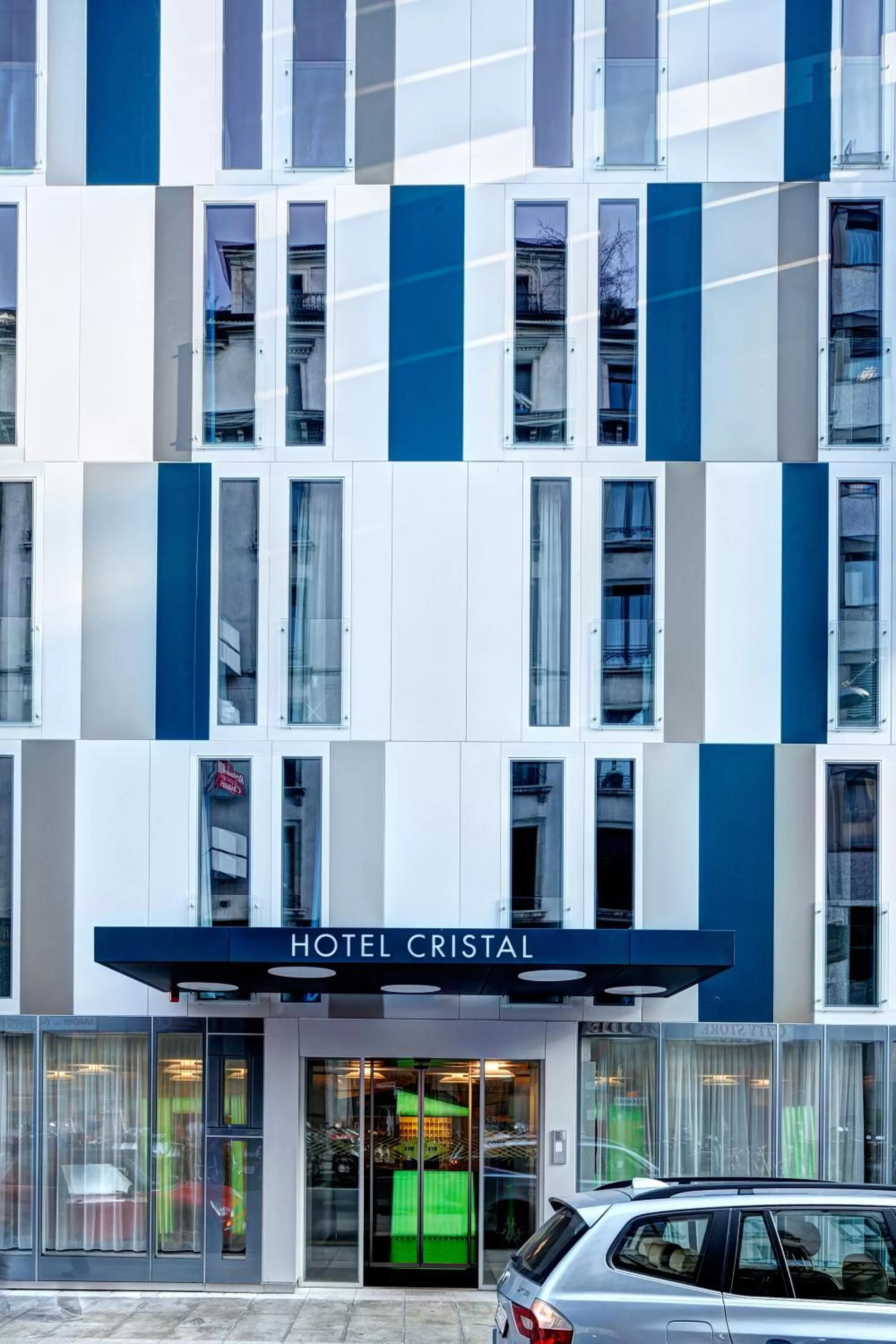 Facade/entrance in Hotel Cristal Design