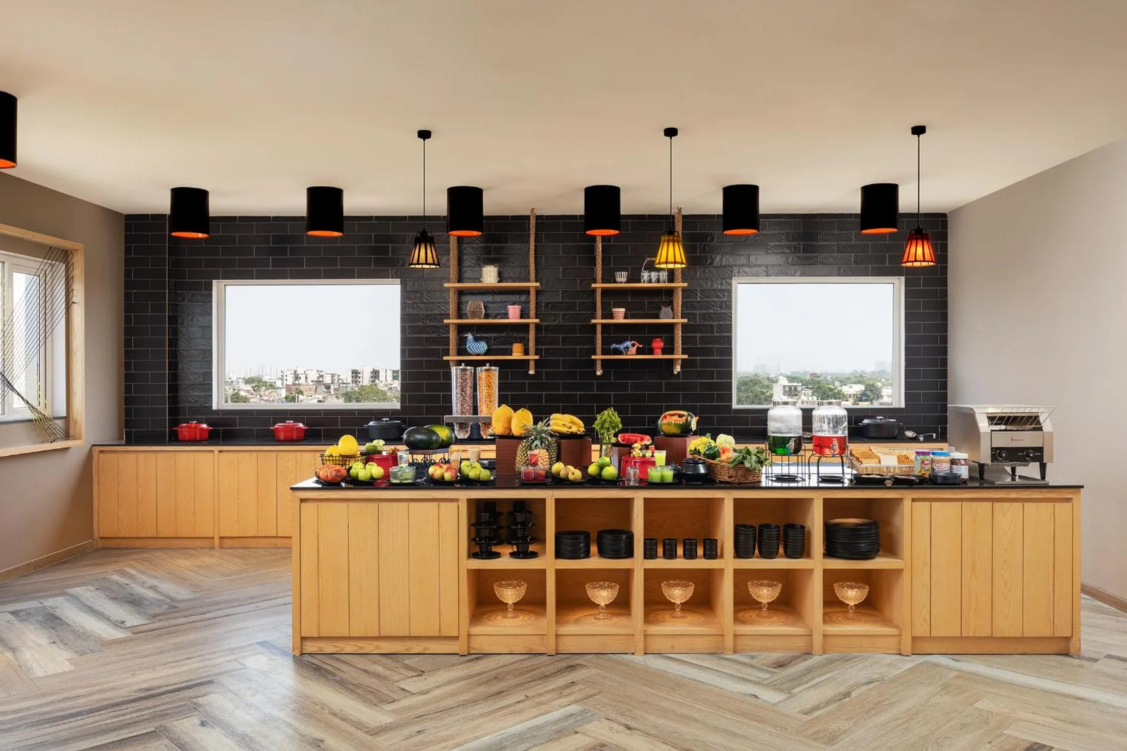 Restaurant/places to eat in Ginger Faridabad