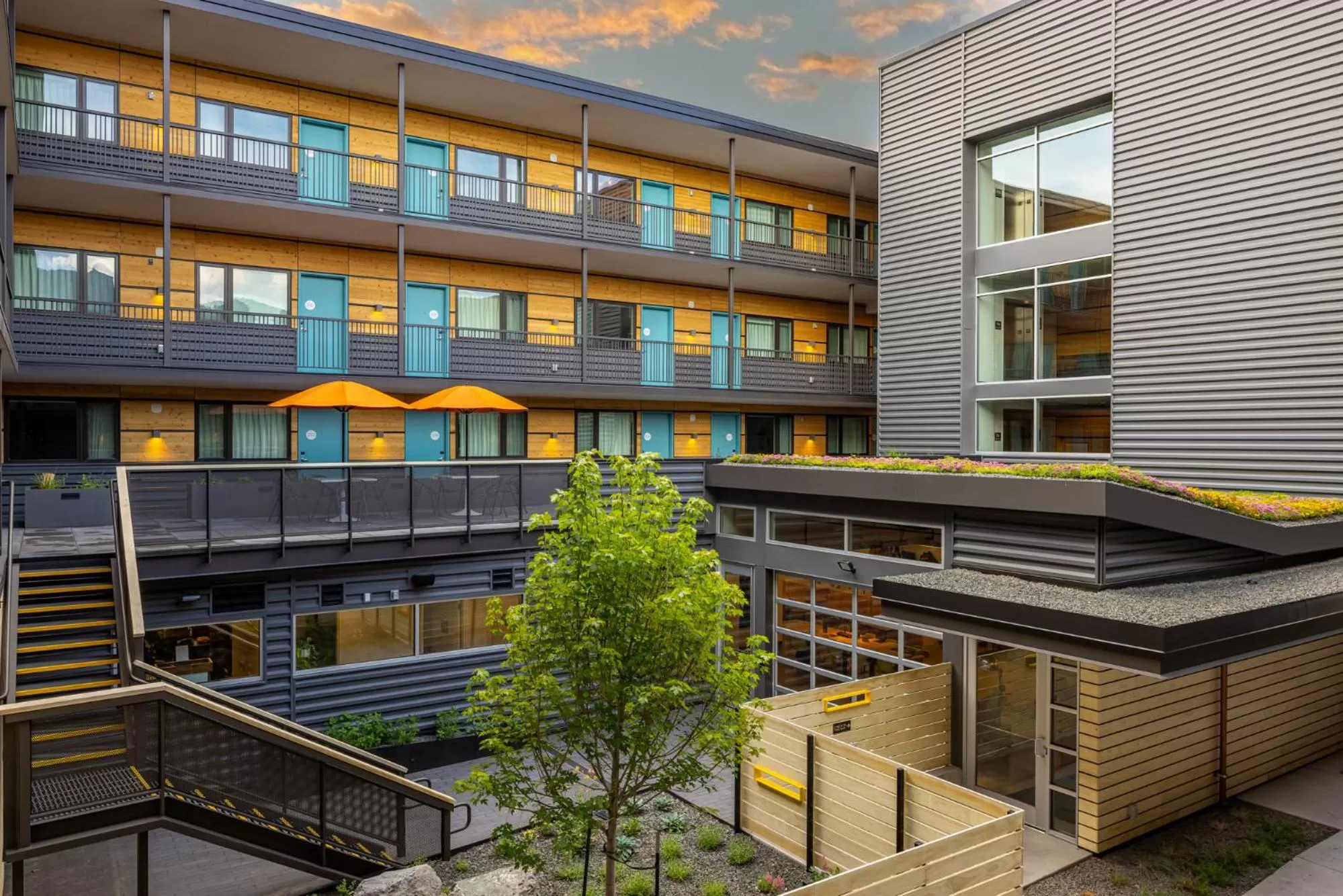 Inner courtyard view in The Wren