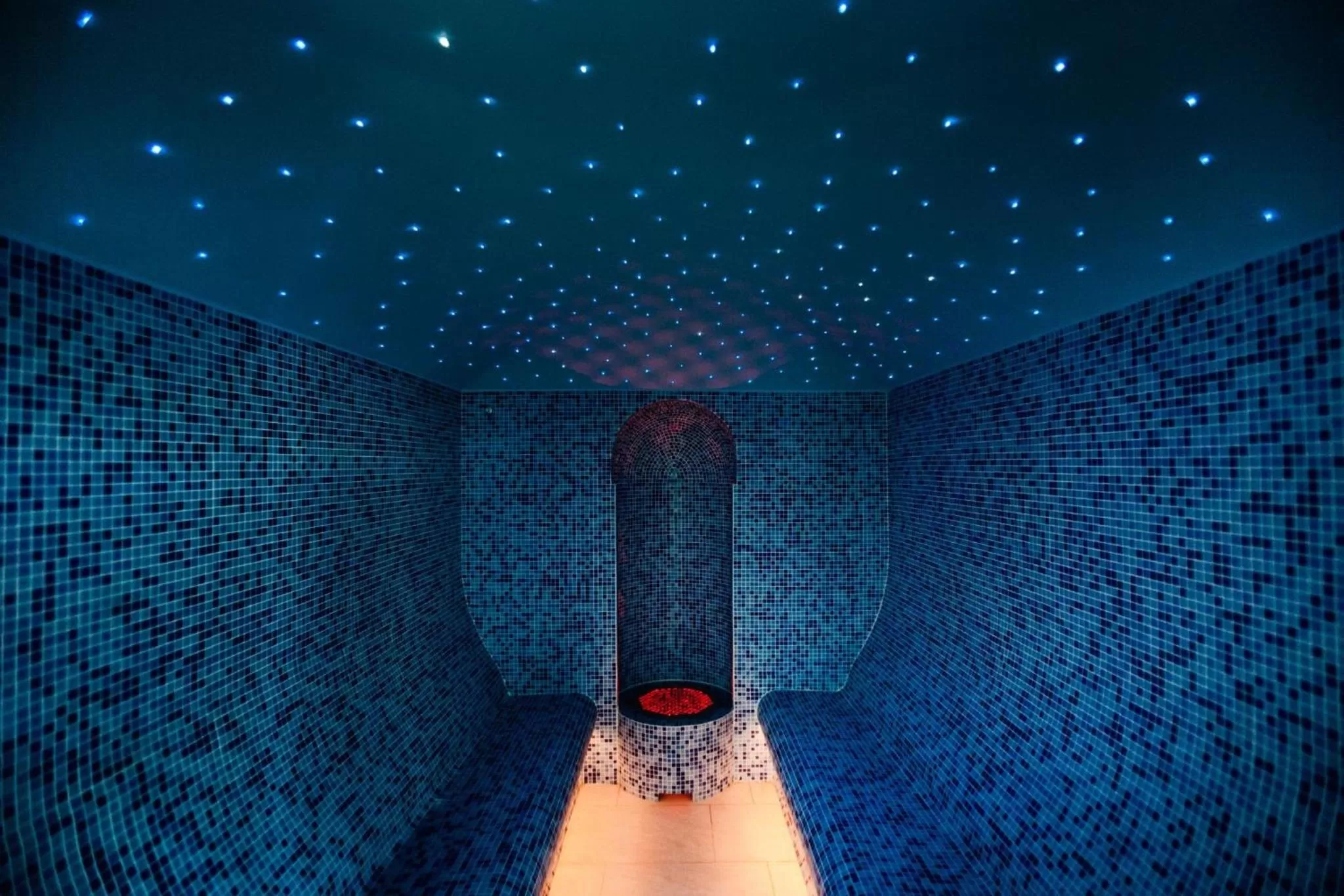 Spa and wellness centre/facilities in Mirage Medspa Hotel