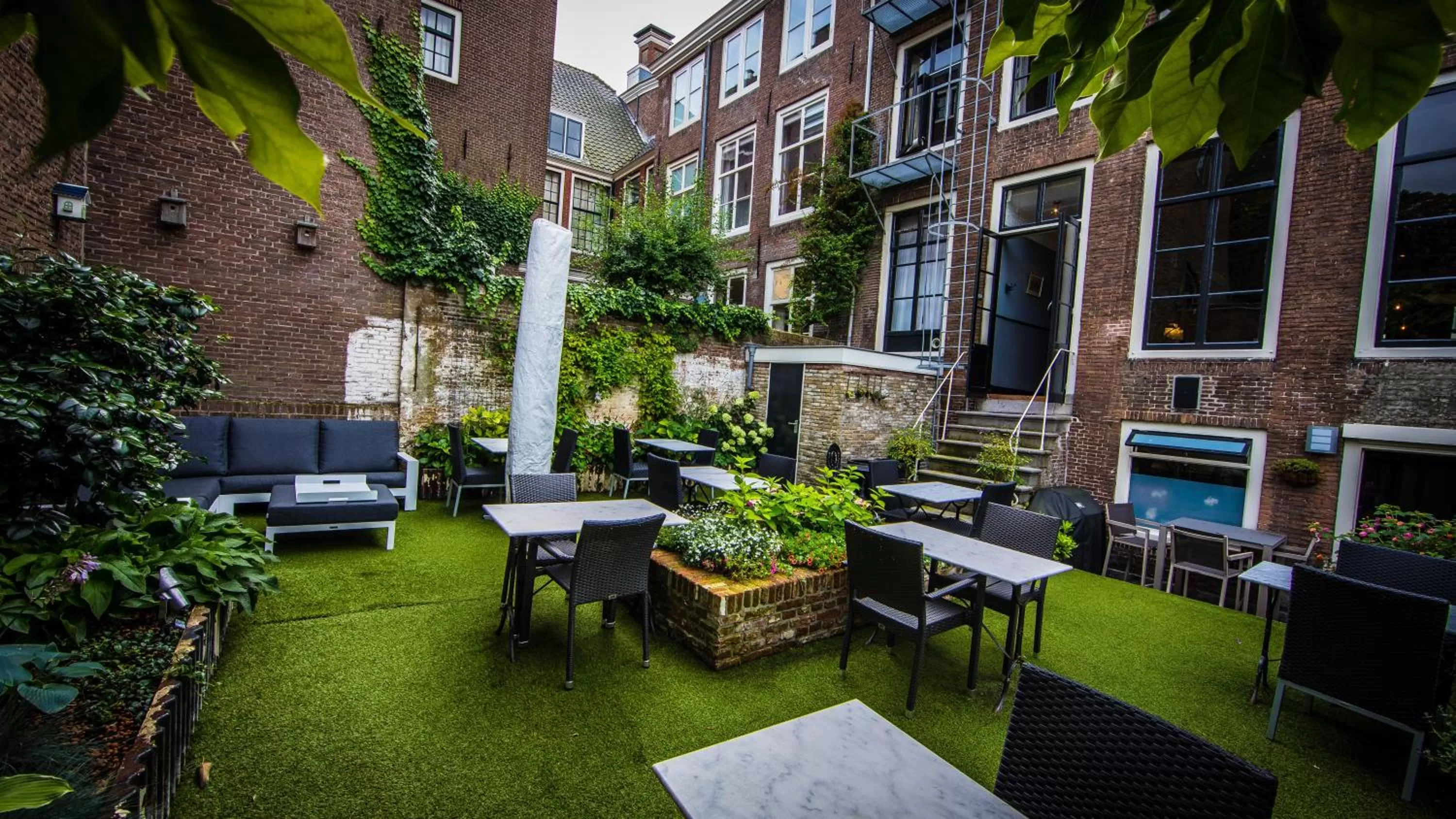 Garden in B&B 't Poorthuys