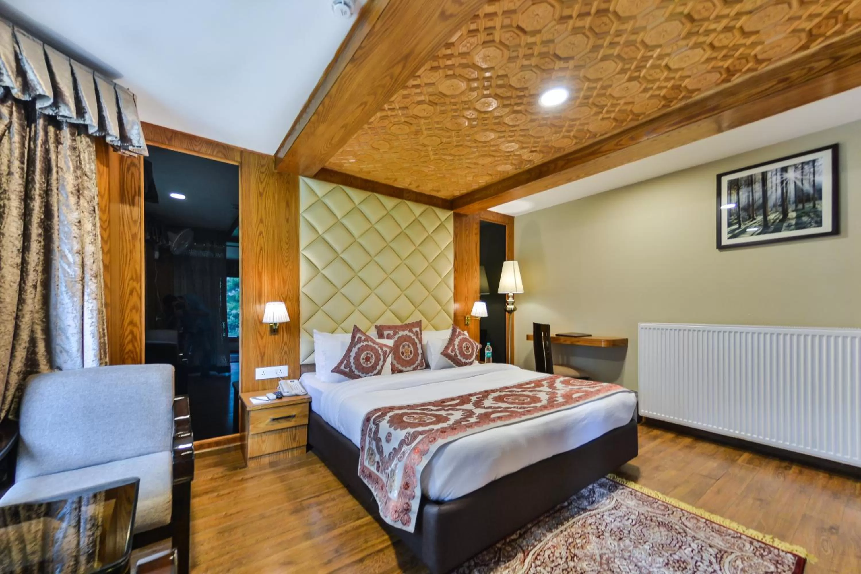 Bed in Royal Hillton Pahalgam