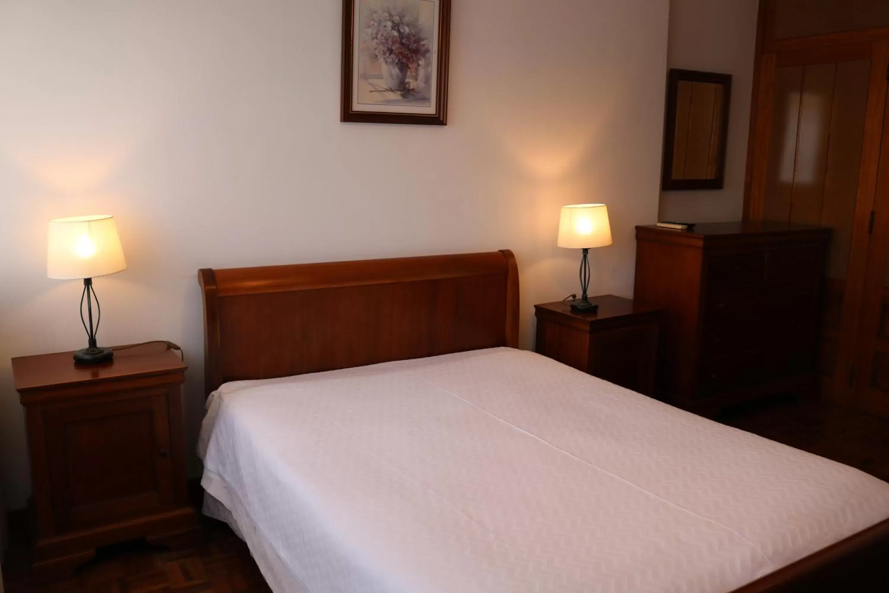 Standard Double Room in Hotel Solar das Laranjeiras Standard Double Room in Hotel Solar das Laranjeiras