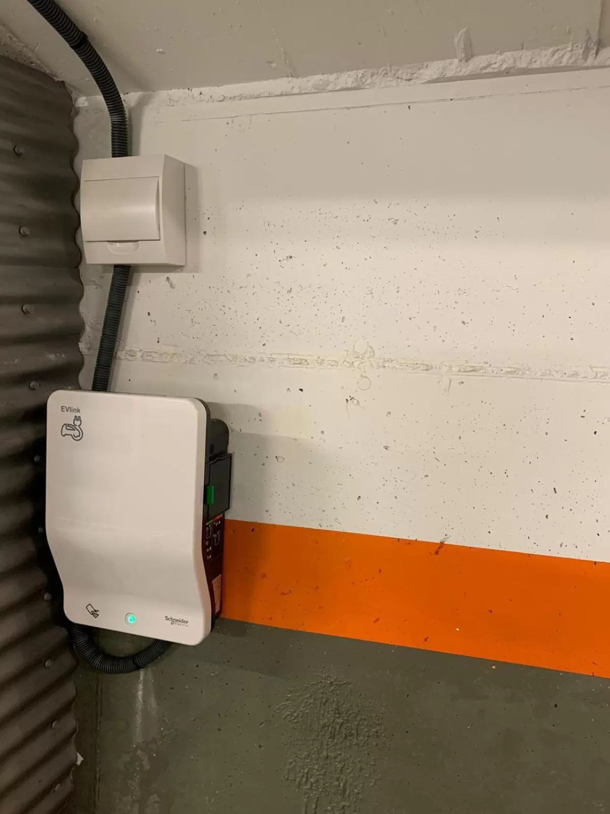 Parking in Hotel SANSEbay