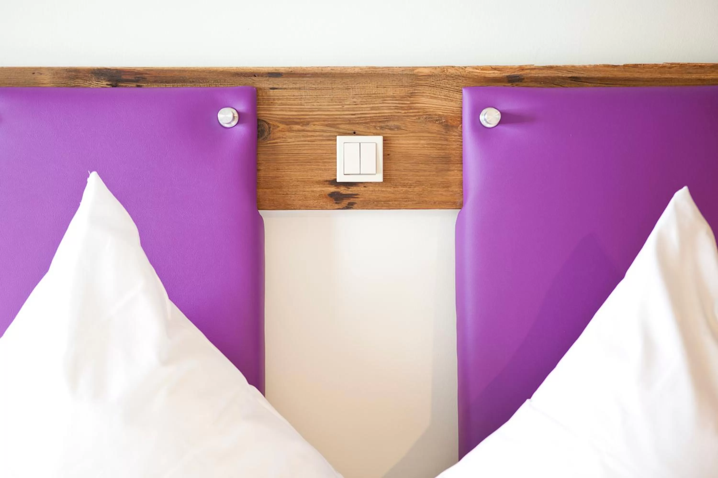 Staff, Bed in Explorer Hotel Neuschwanstein