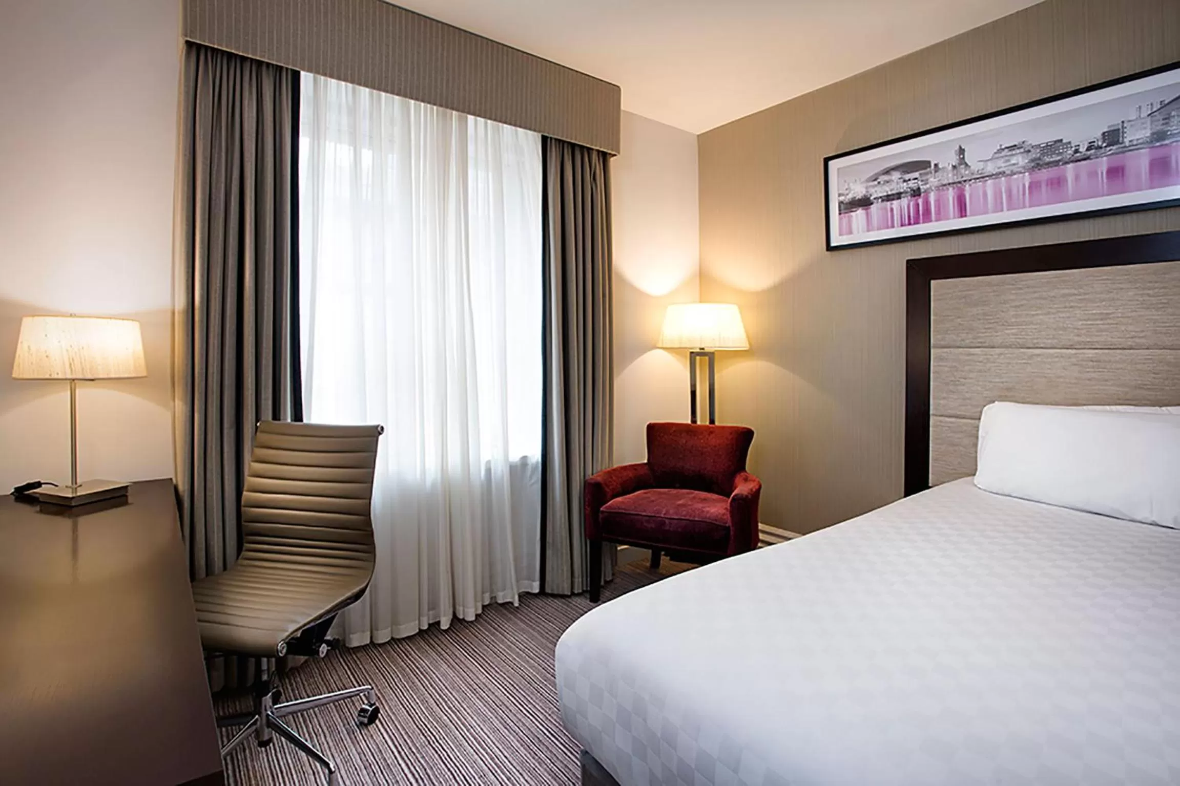 Bed in Leonardo Hotel Cardiff