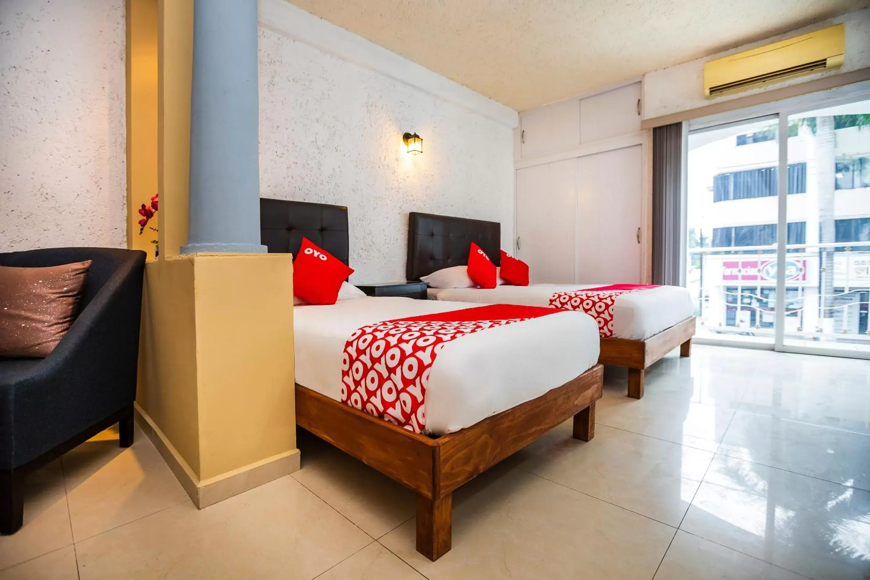 Standard Suite in OYO Hotel Dos Mundos,Aeropuerto Internacional de Cozumel Standard Suite in OYO Hotel Dos Mundos,Aeropuerto Internacional de Cozumel