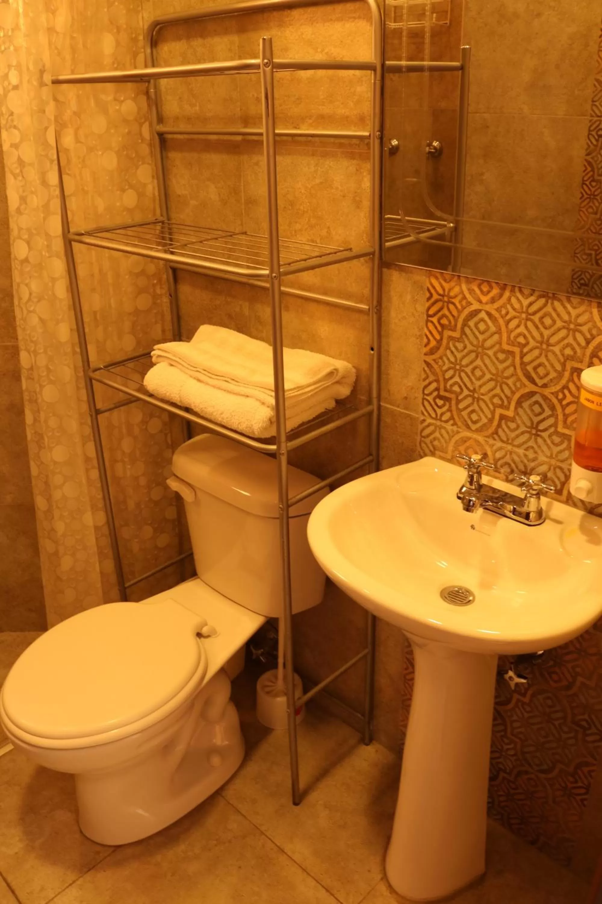 Toilet, Bathroom in Casatodosantos