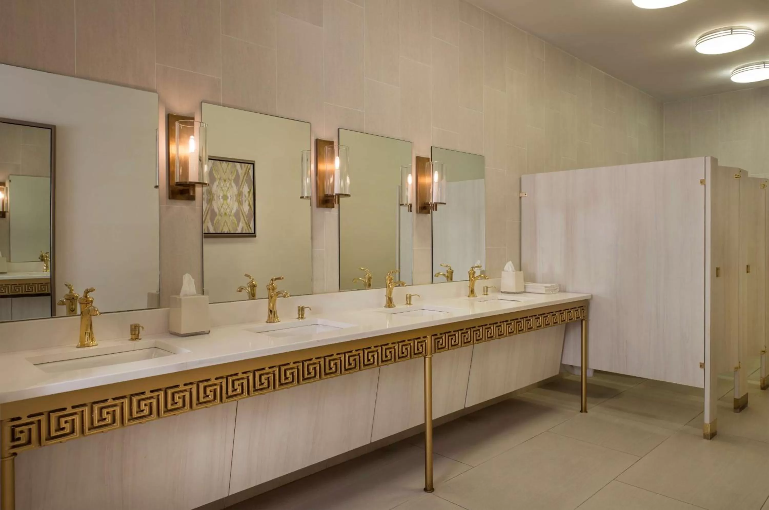 Lobby or reception in DoubleTree by Hilton Hotel Dallas - Love Field