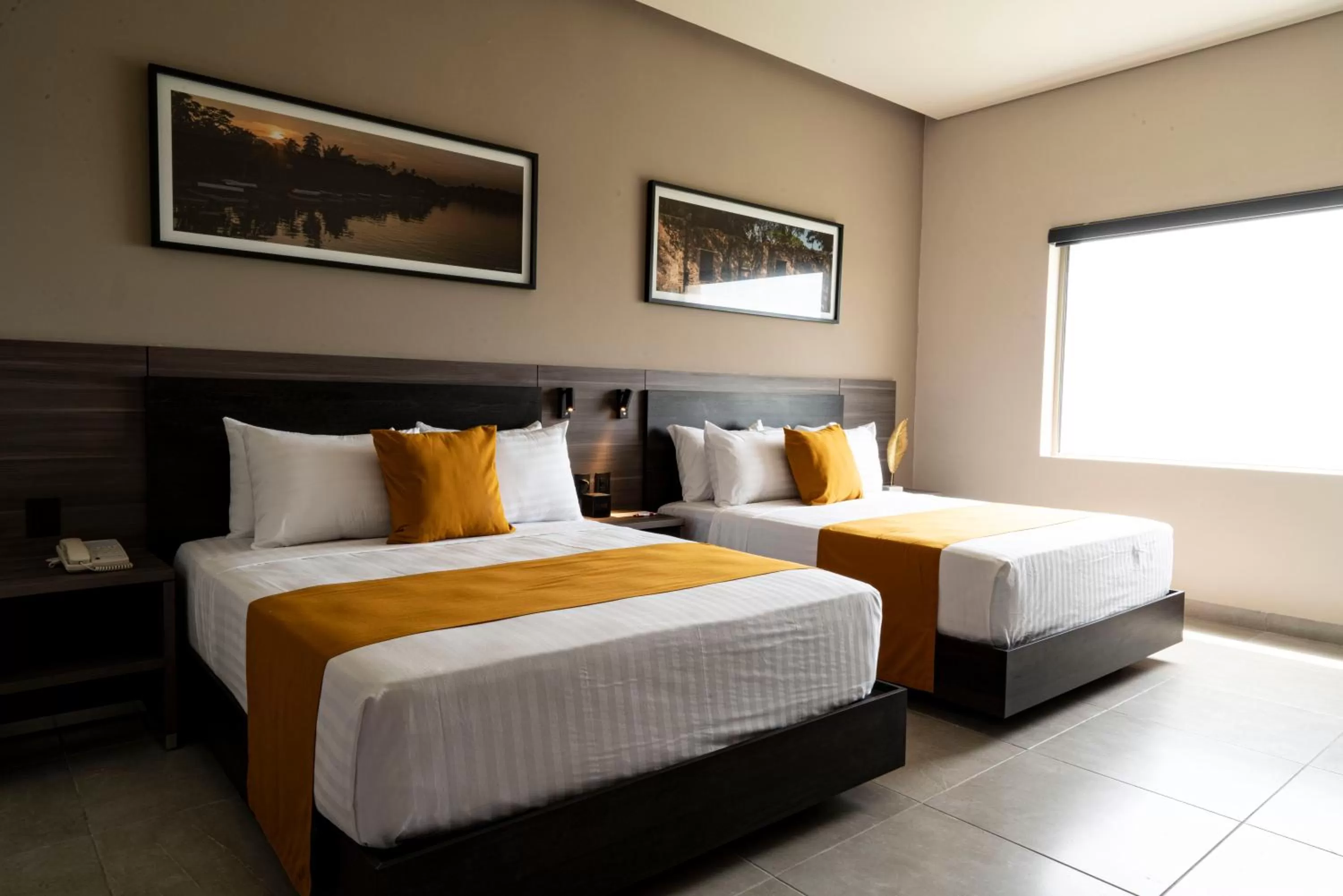 Bed in Best Western Plus Riviera Veracruz