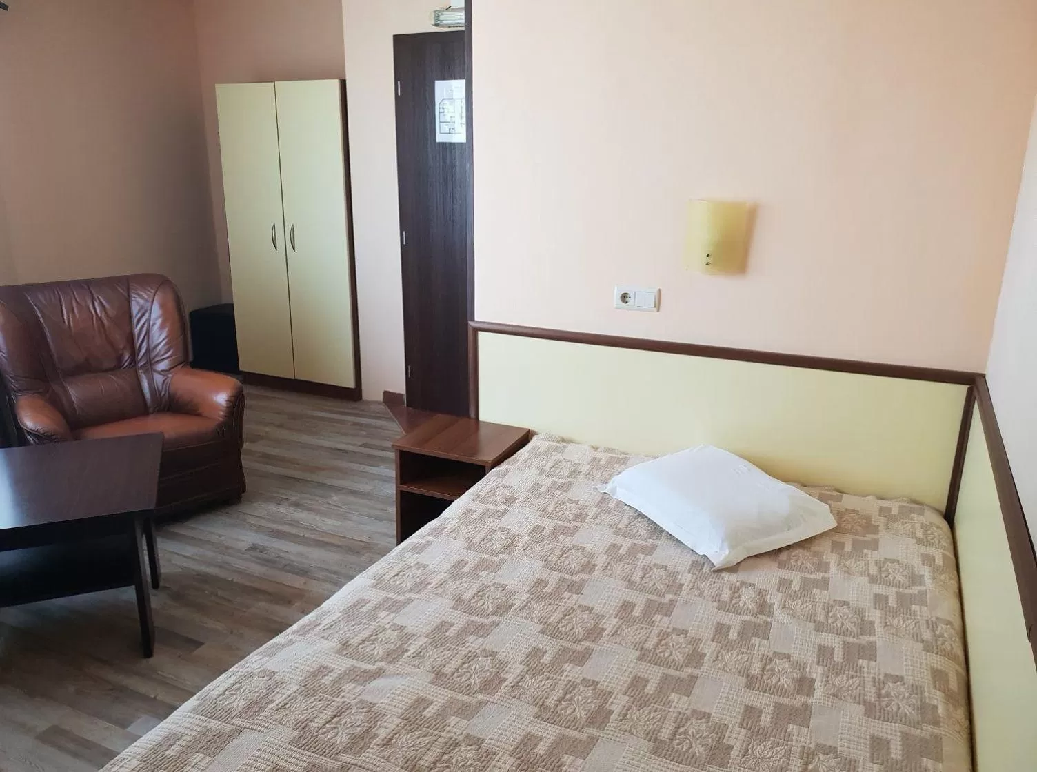 Bed in Hotel Diavolo