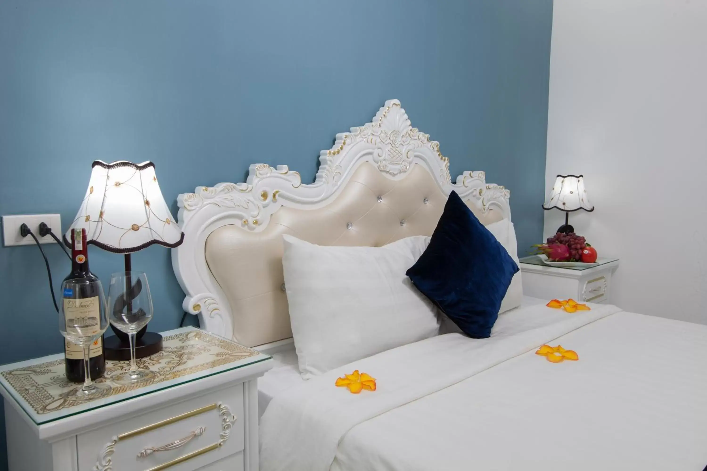 Deluxe Twin Room in Hanoi Boutique House Deluxe Twin Room in Hanoi Boutique House