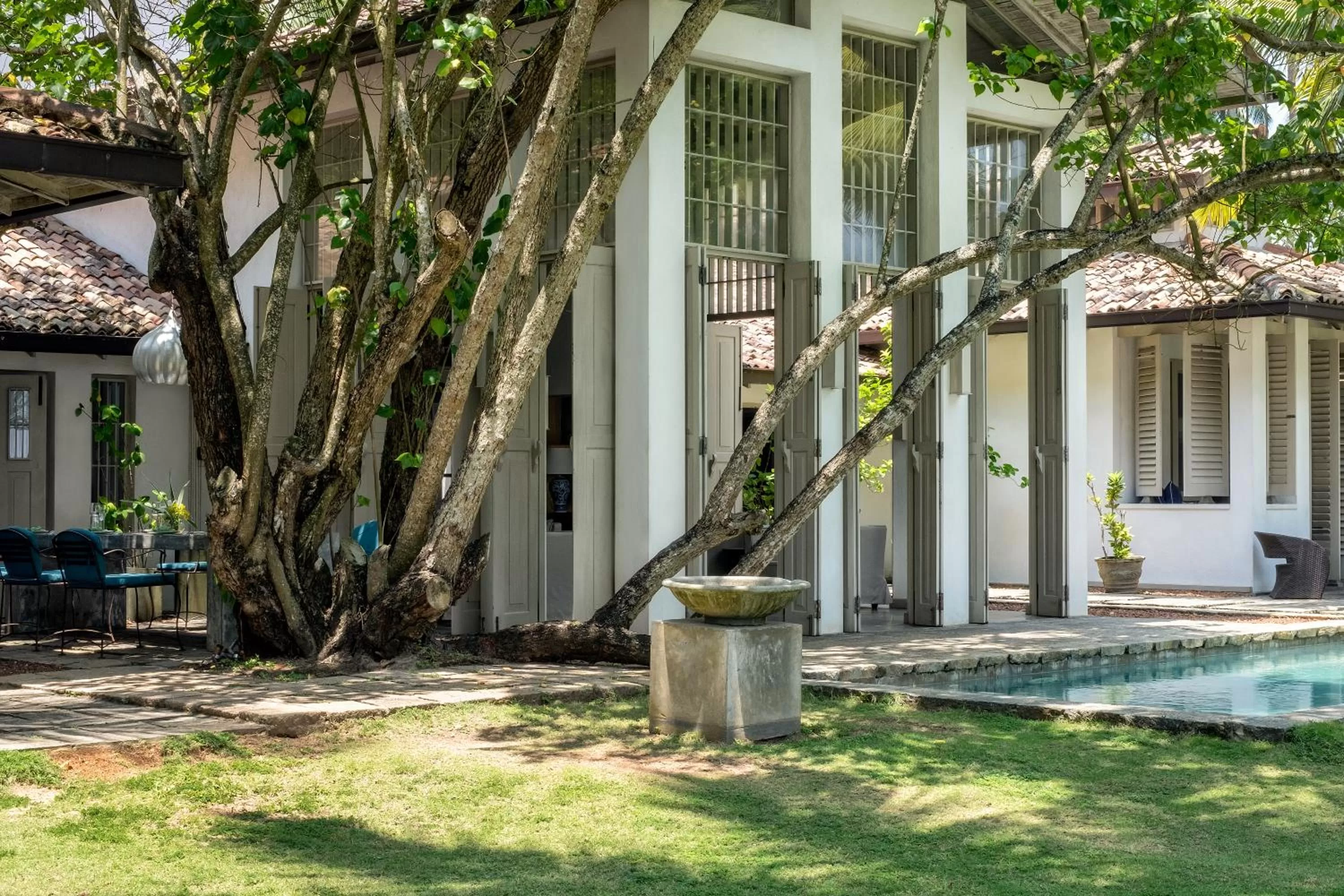 Balcony/Terrace in Satin Doll