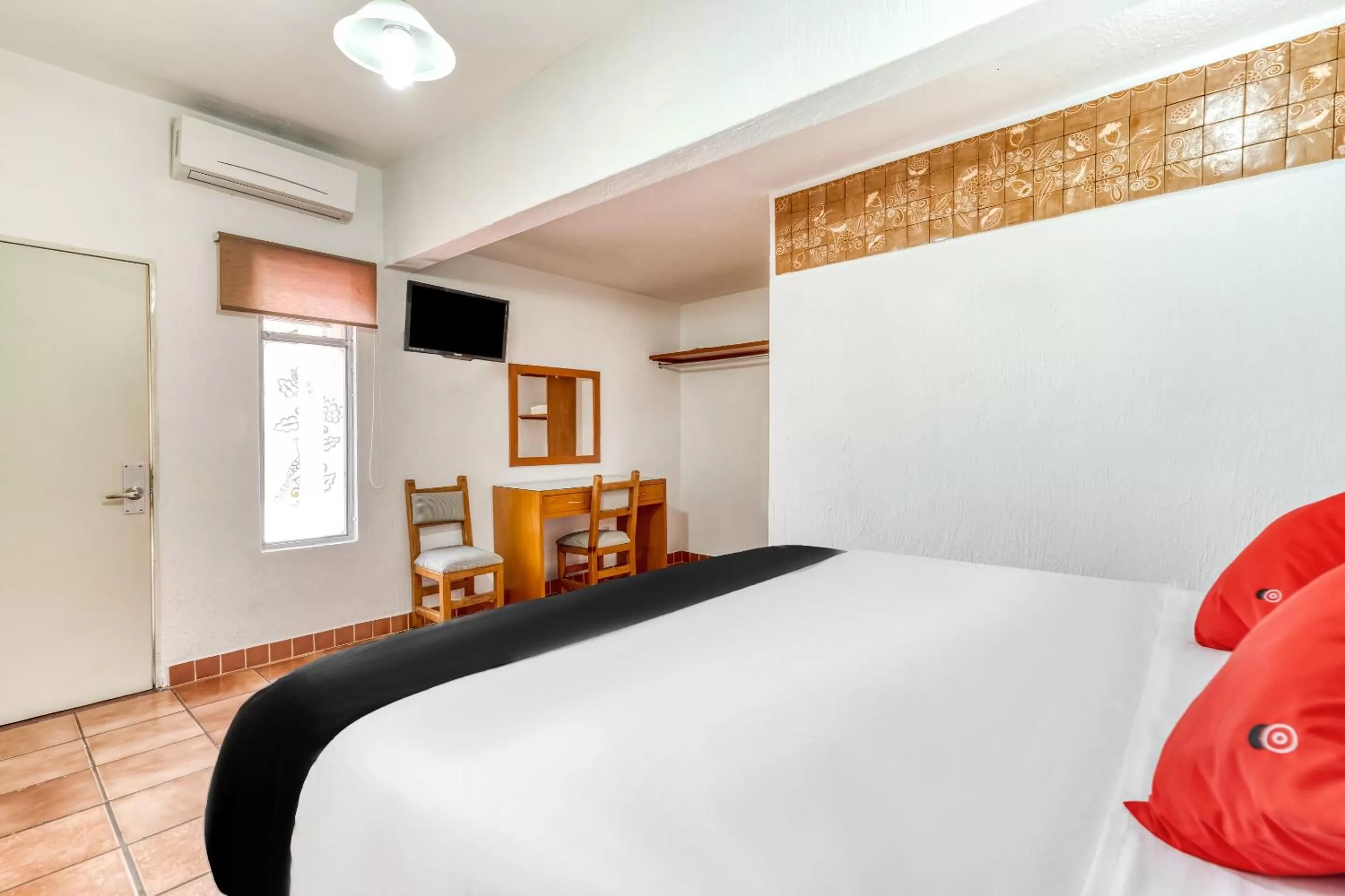 Bedroom, Bed in Hotel Arana