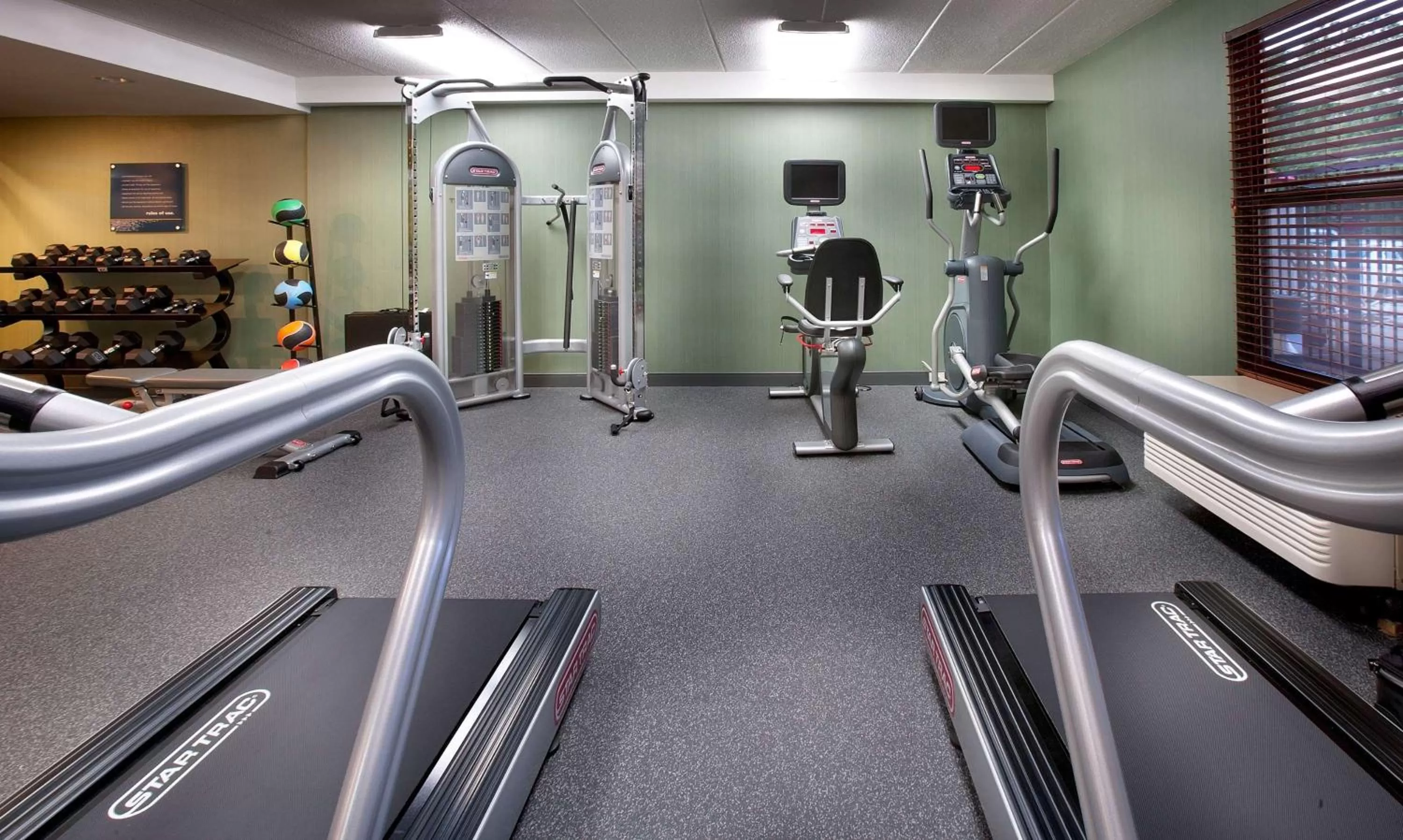 Fitness centre/facilities in Hampton Inn Alexandria