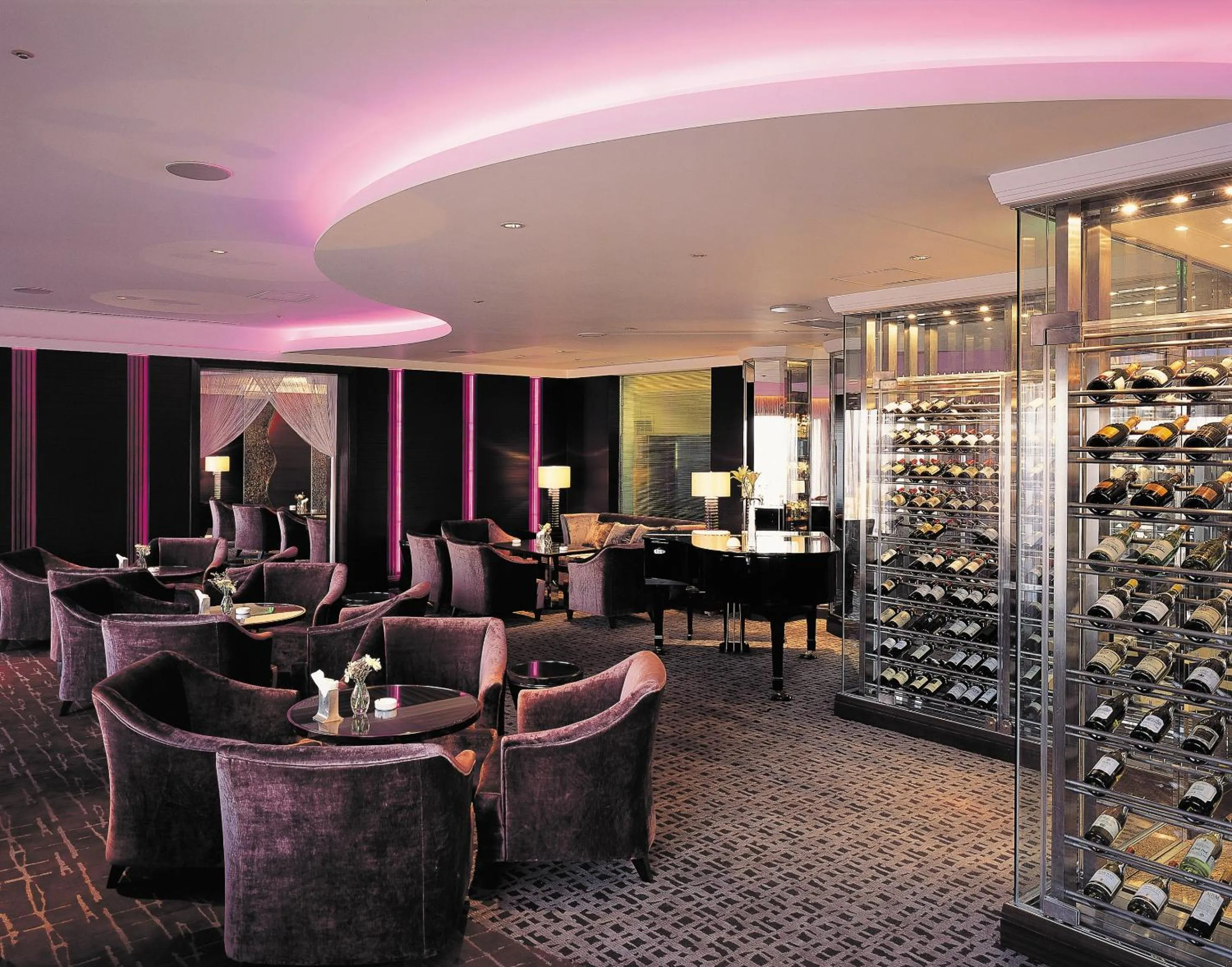 Lounge or bar in Okura Garden Hotel Shanghai