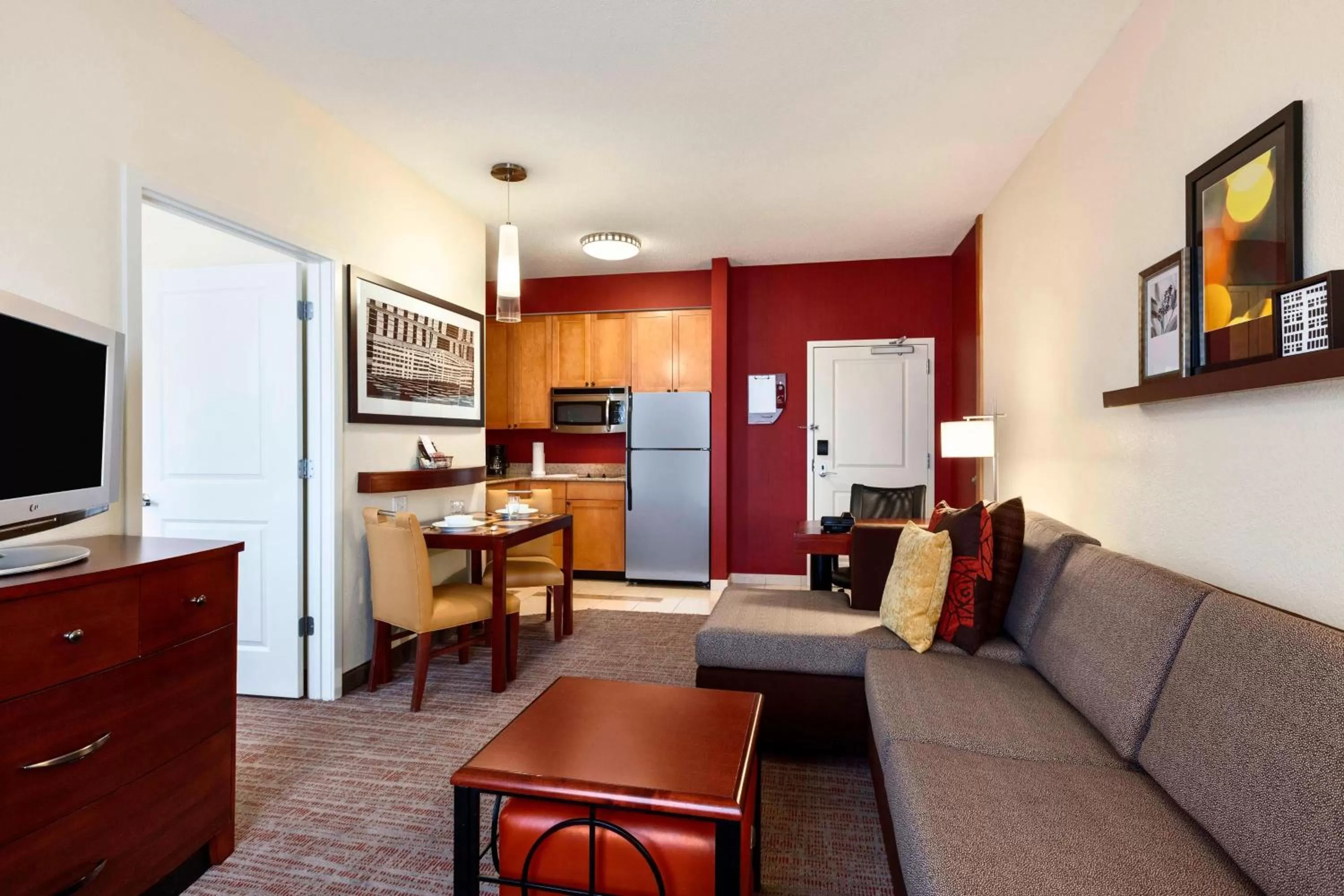 Residence Inn by Marriott Greensboro Airport