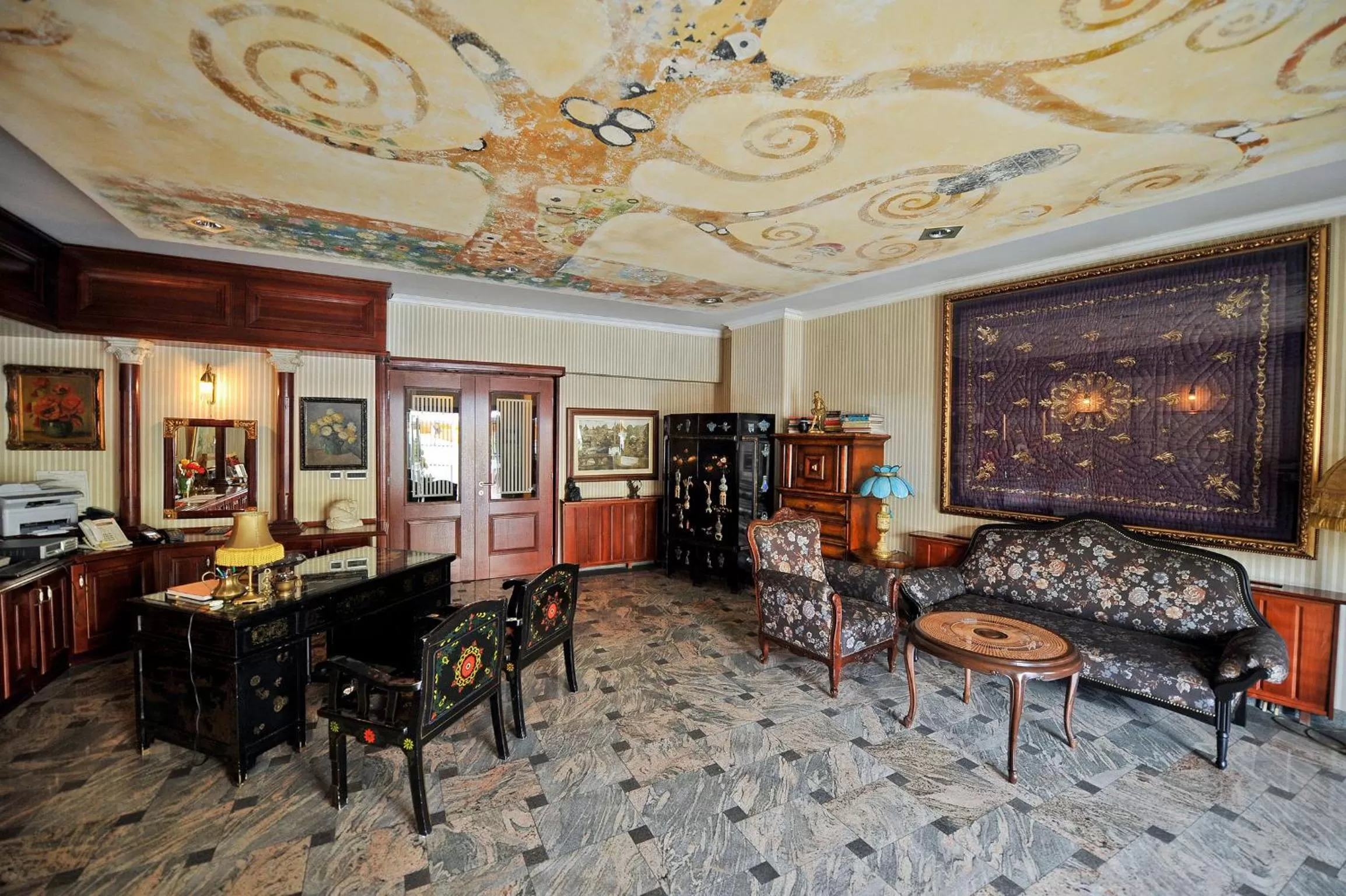 Lobby or reception in Hotel Michele