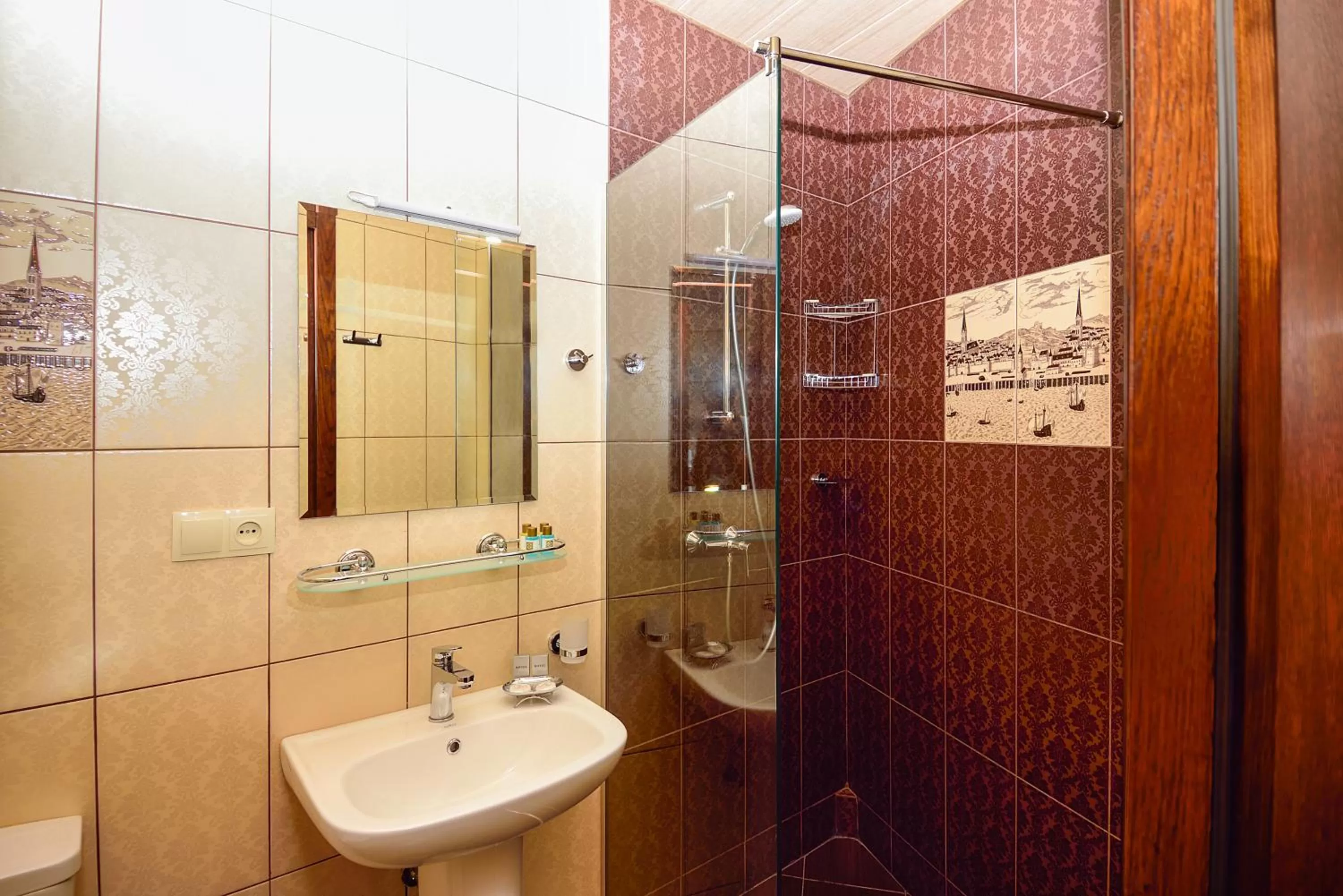 Bathroom in Hotel British House