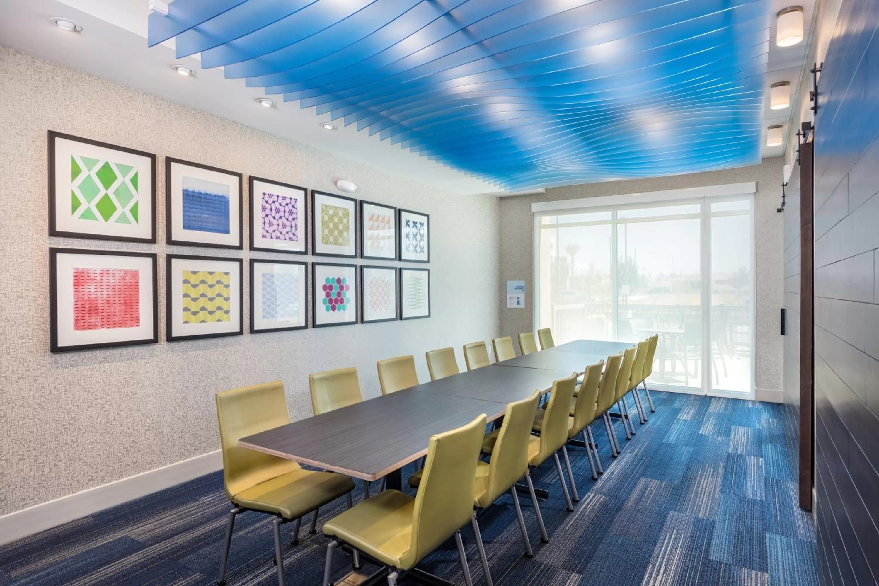 Meeting/conference room in Holiday Inn Express & Suites - Moreno Valley - Riverside by IHG