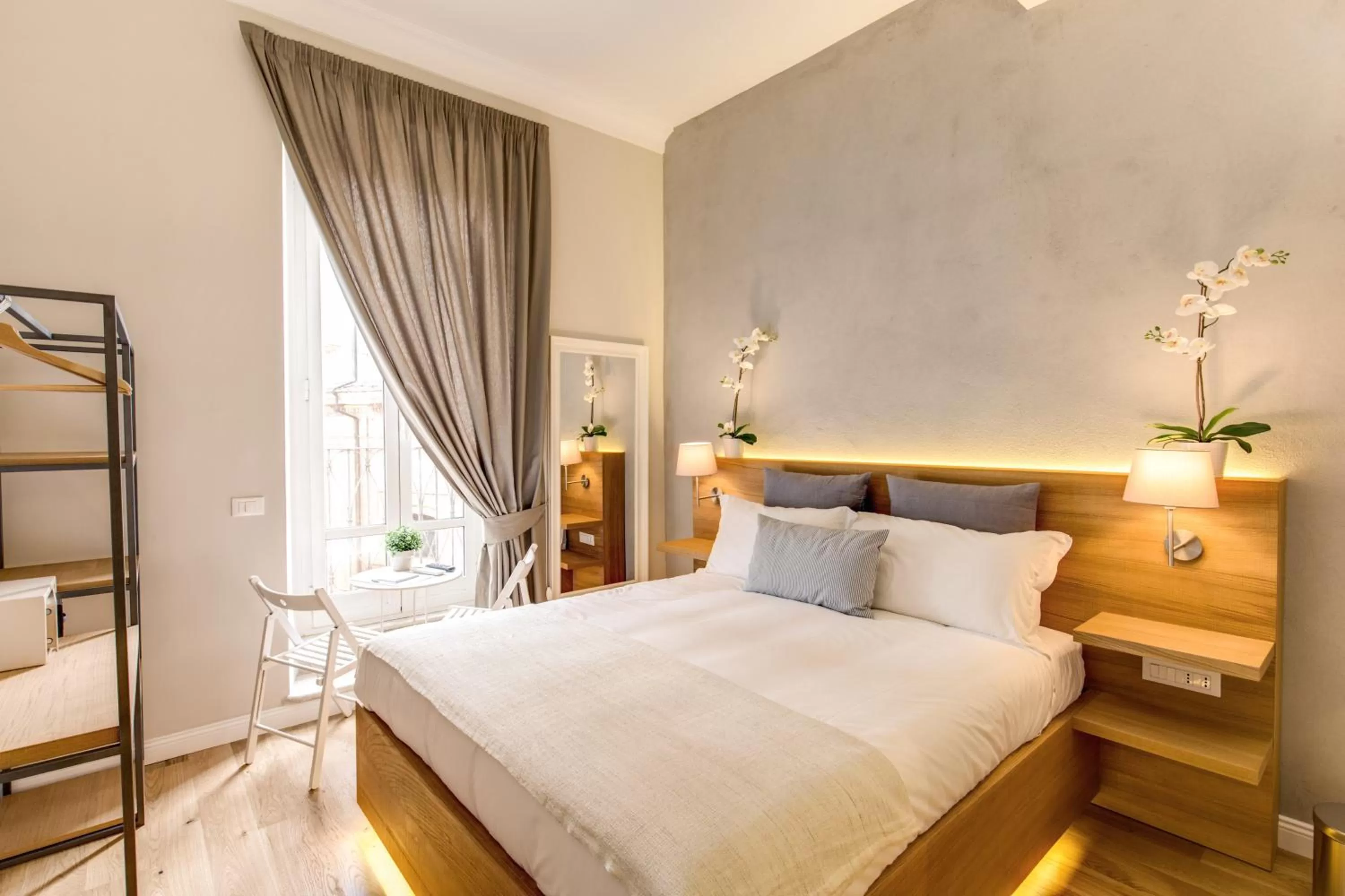 Bed in The Spanish Suite Campo de' Fiori