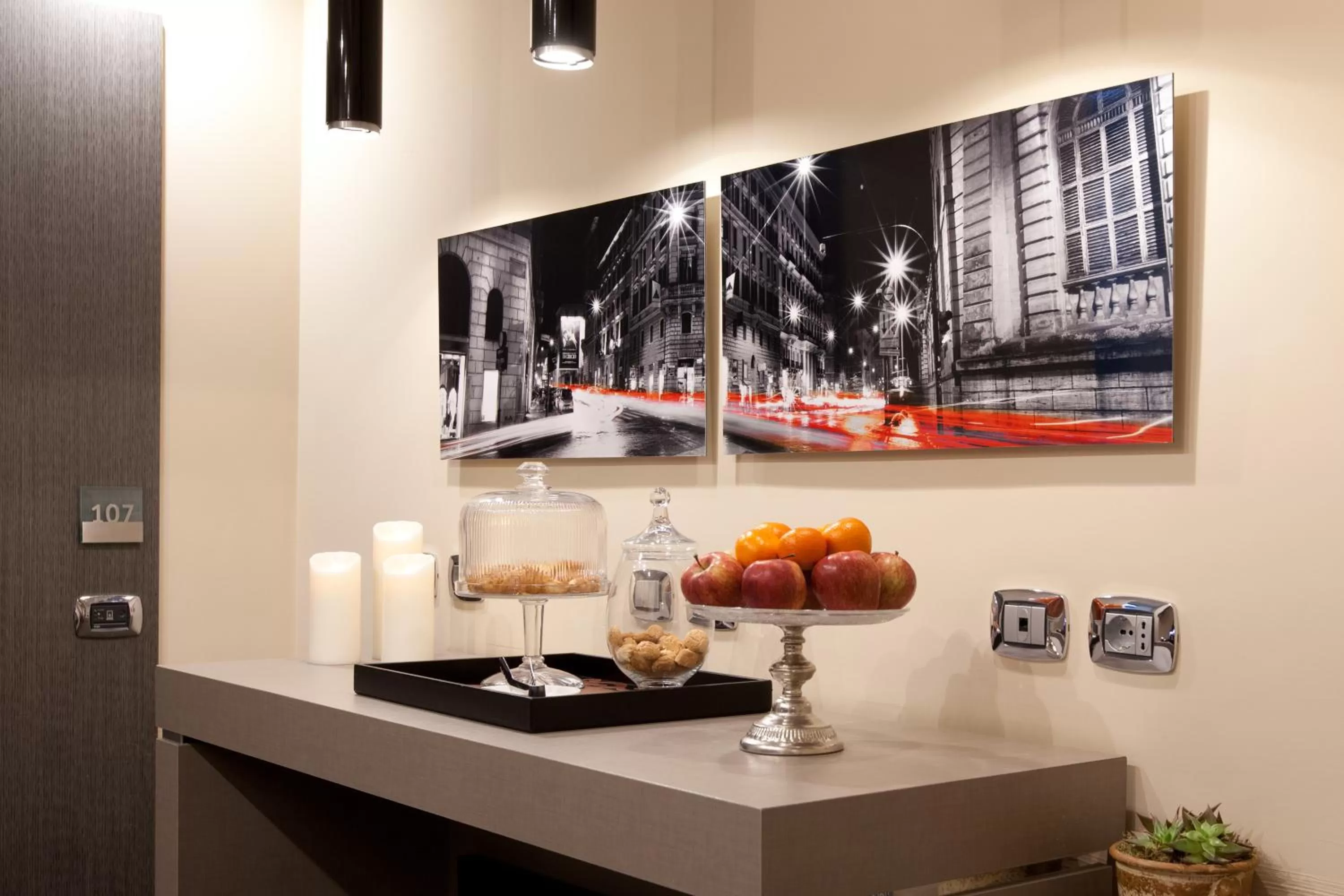 Food and drinks in Quirinale Luxury Rooms